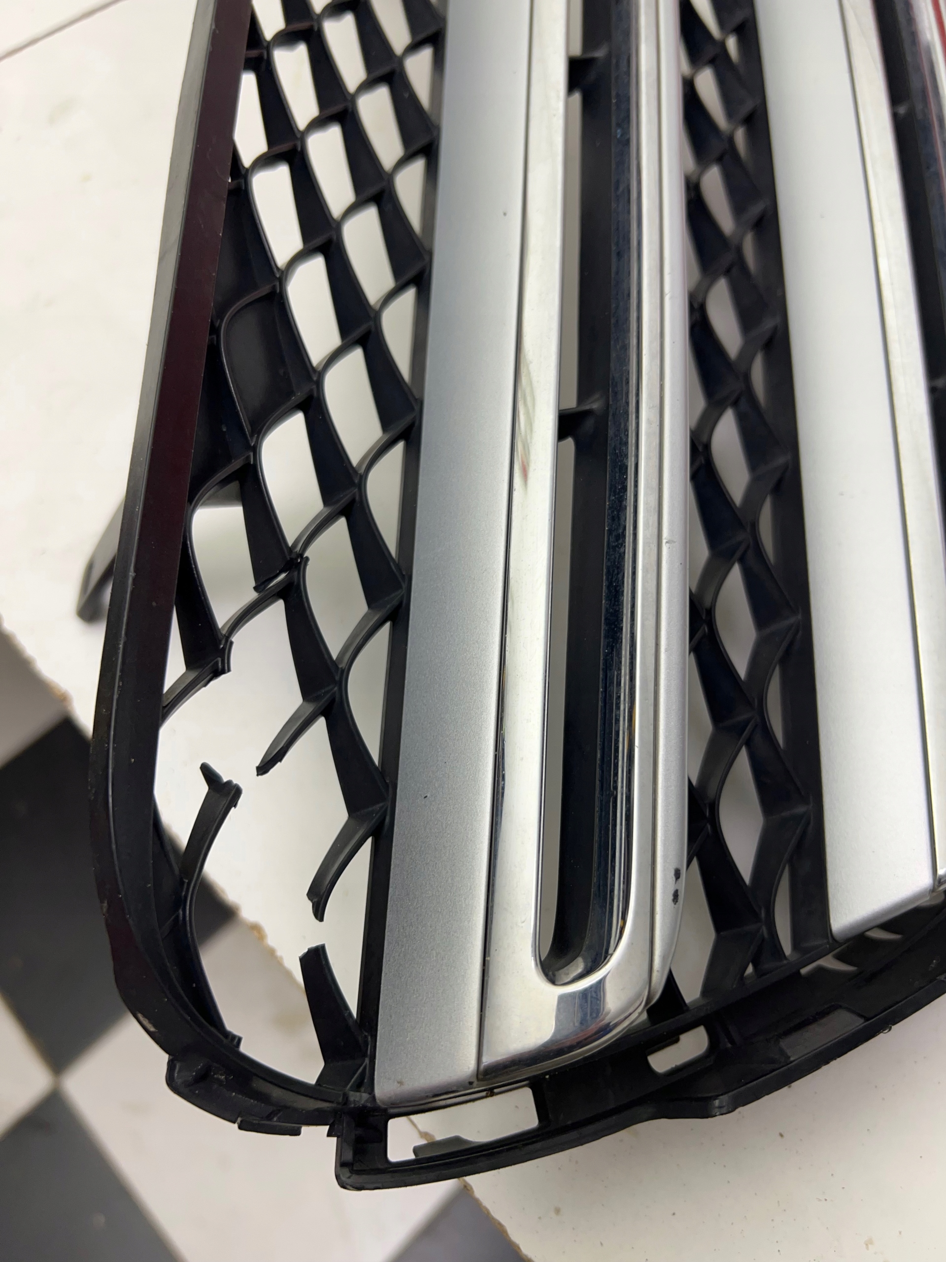 Mercedes-Benz GLC W253 Kühlergrill FRONTGRILL Kühlergitter A2538806676 - Thumbnail 6