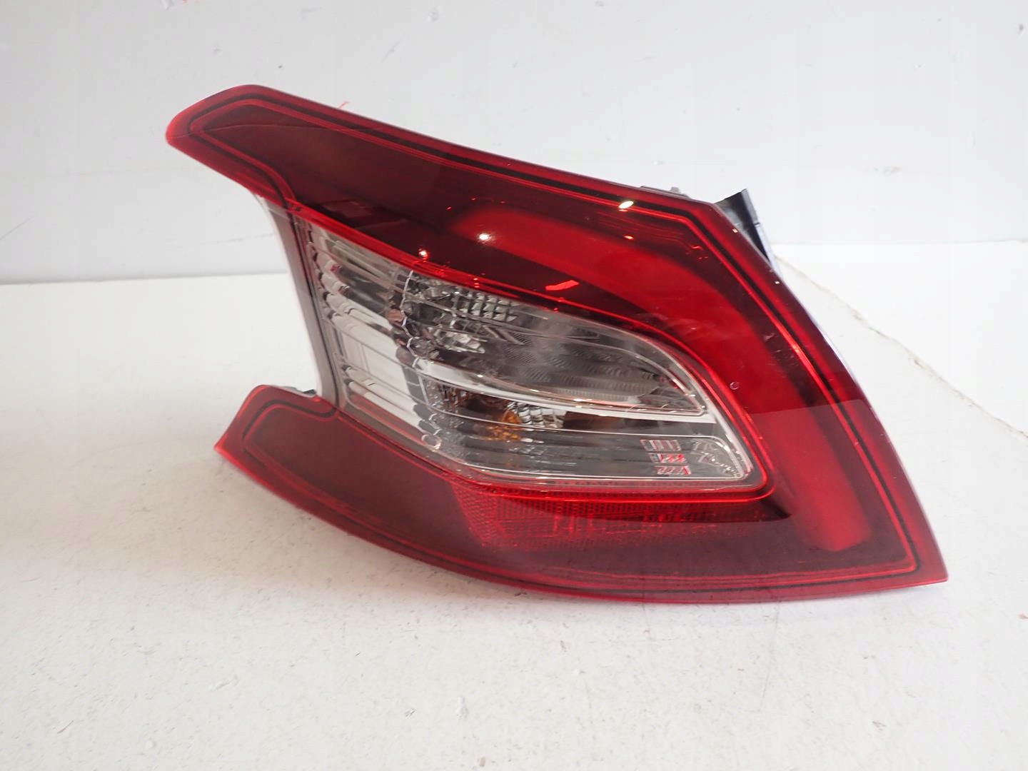 light rear part rear left PEUGEOT 308 T9 2014- HB 96778817680