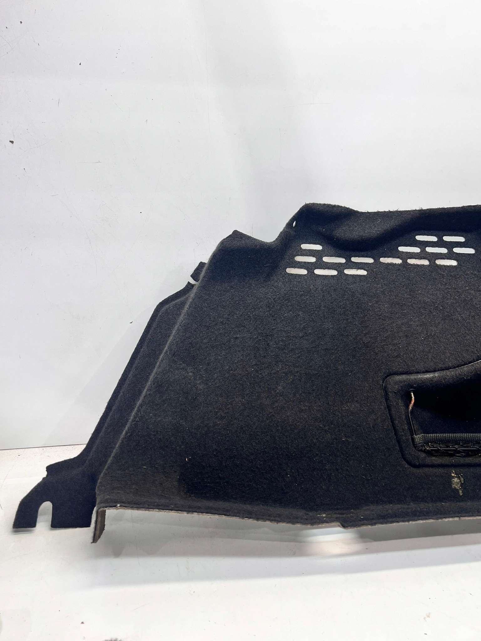 boot upholstery right rear part AUDI A4 B8 8K5863888F CA9