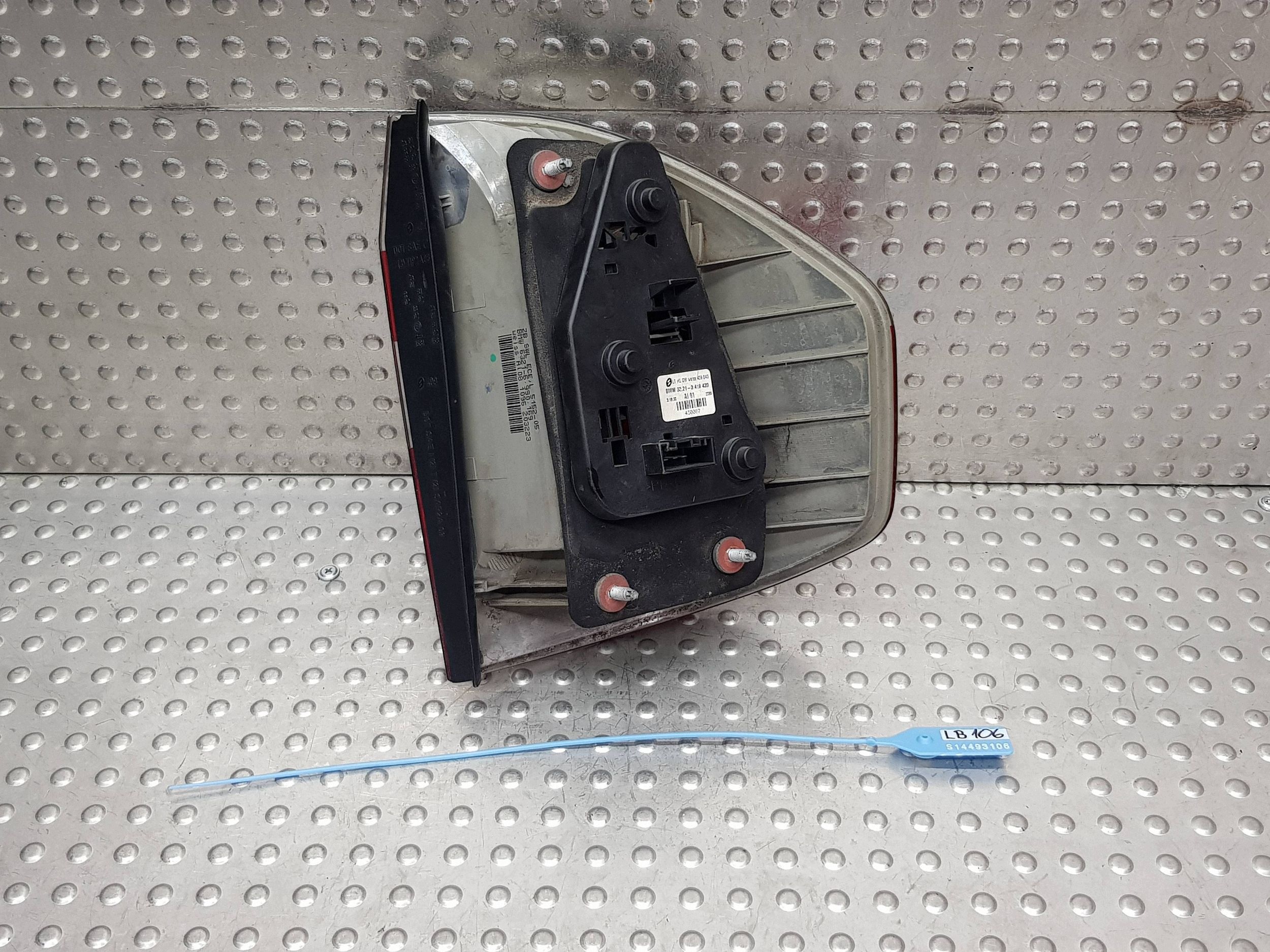 light left rear part 3418439 BMW X3 E83