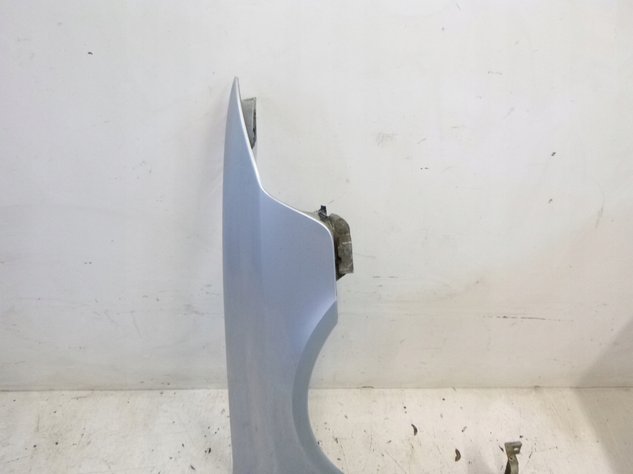 PARAFANGO DESTRA RENAULT LAGUNA II TEB64 2004R.