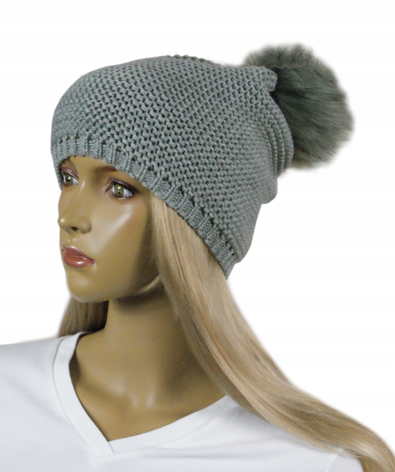 

Czapka damska Pompon # 52