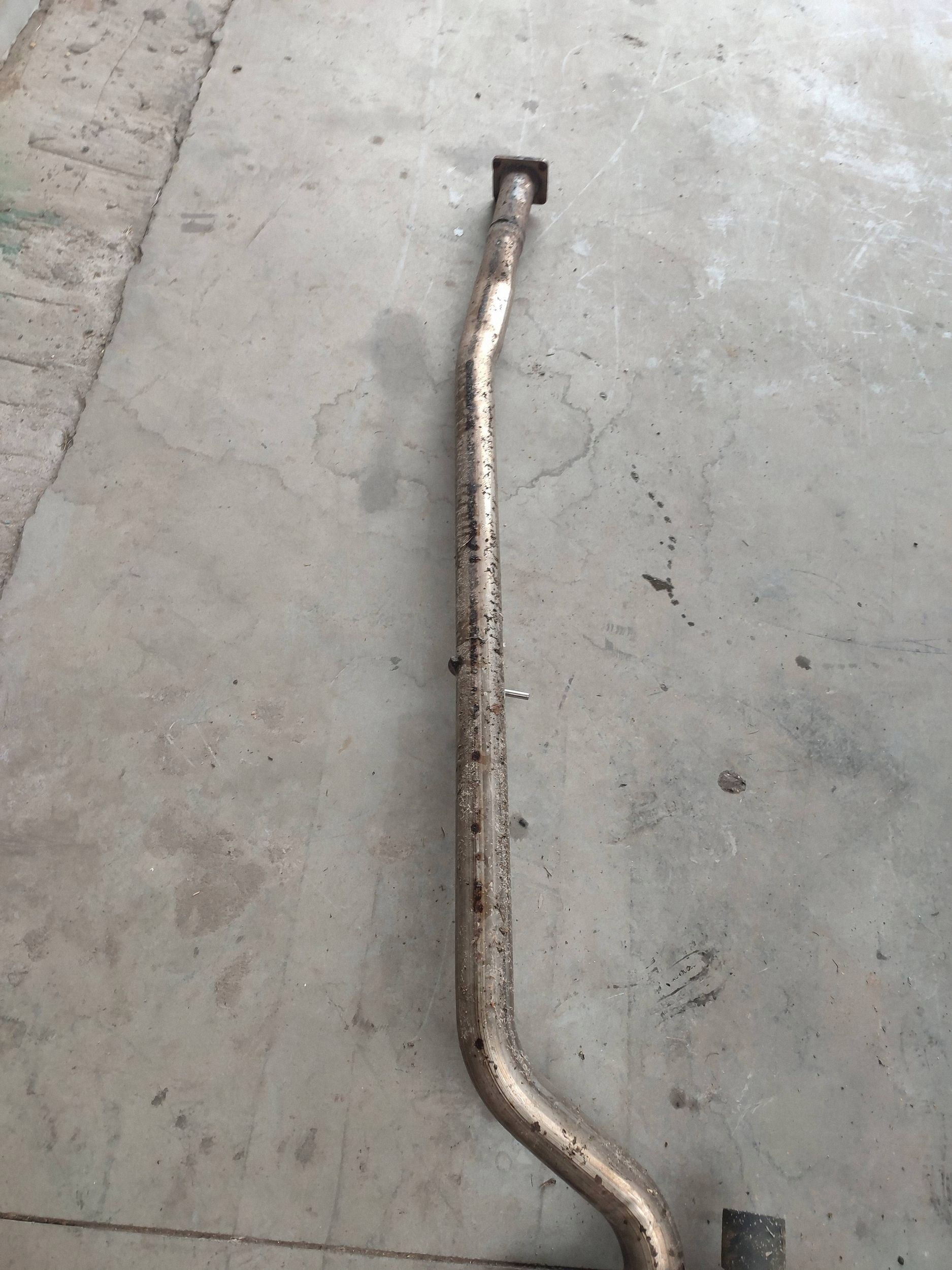BMW E60 E61 pipe exhaust muffler, exhaust M47 520d 7798192