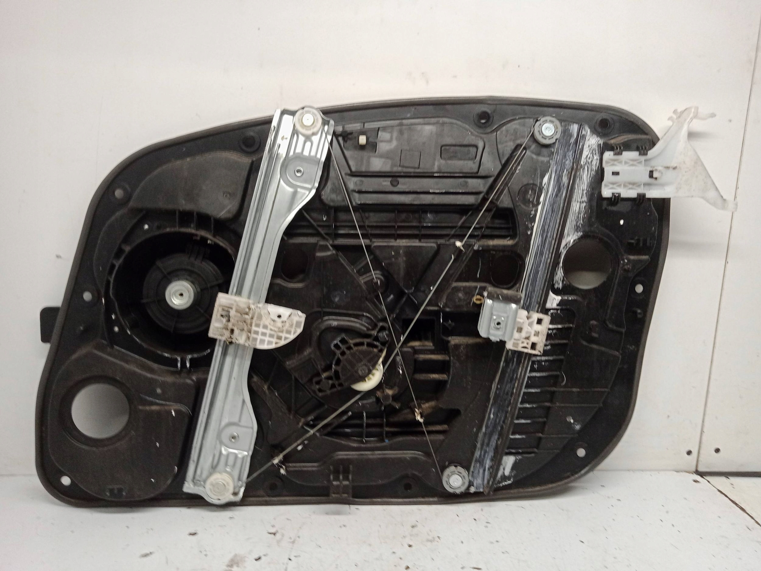 HYUNDAI I30 II window regulator left front 2012
