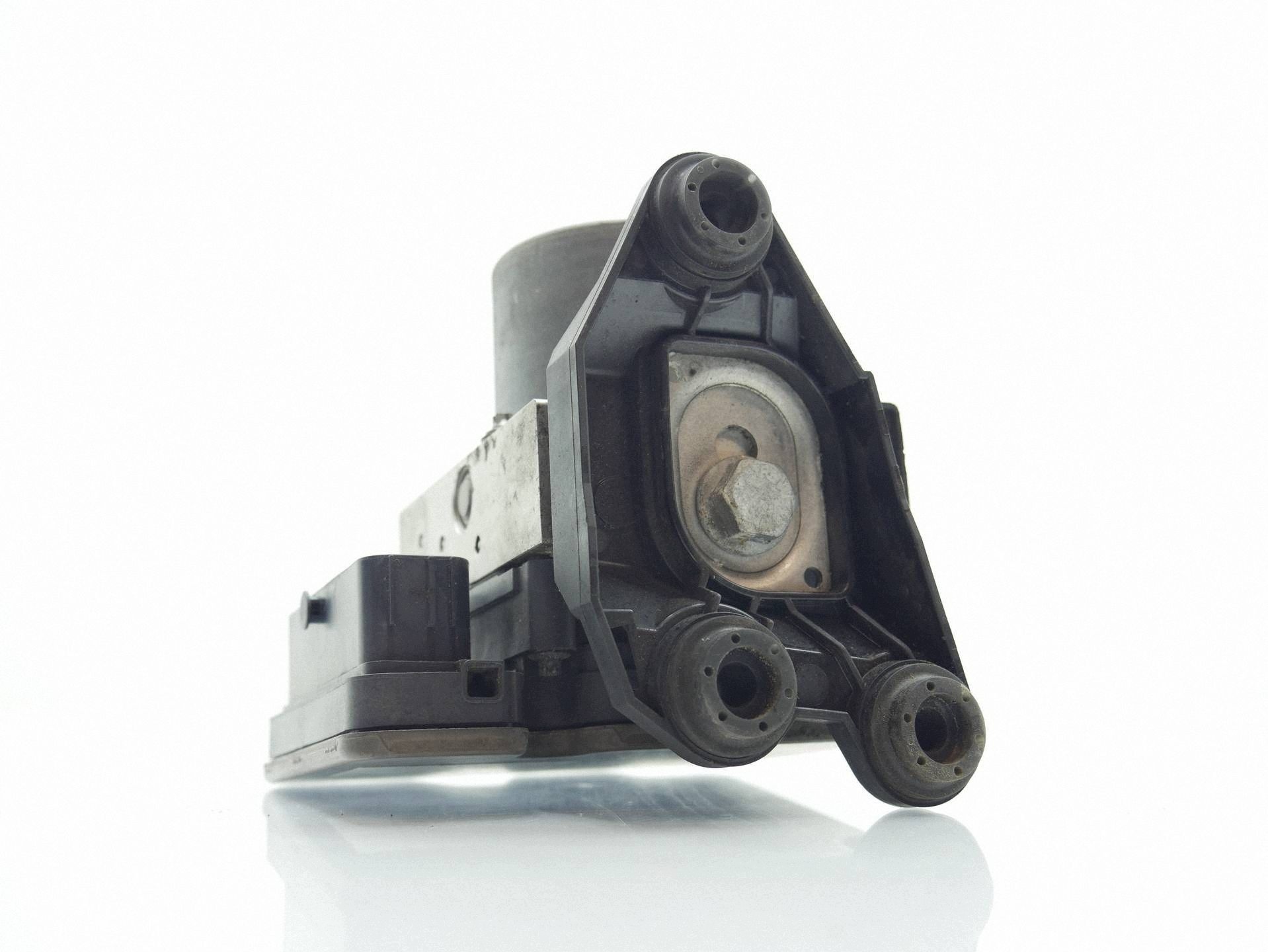 pumpa ABS AUDI A4 B9 8W0614517M 2.0 150KM