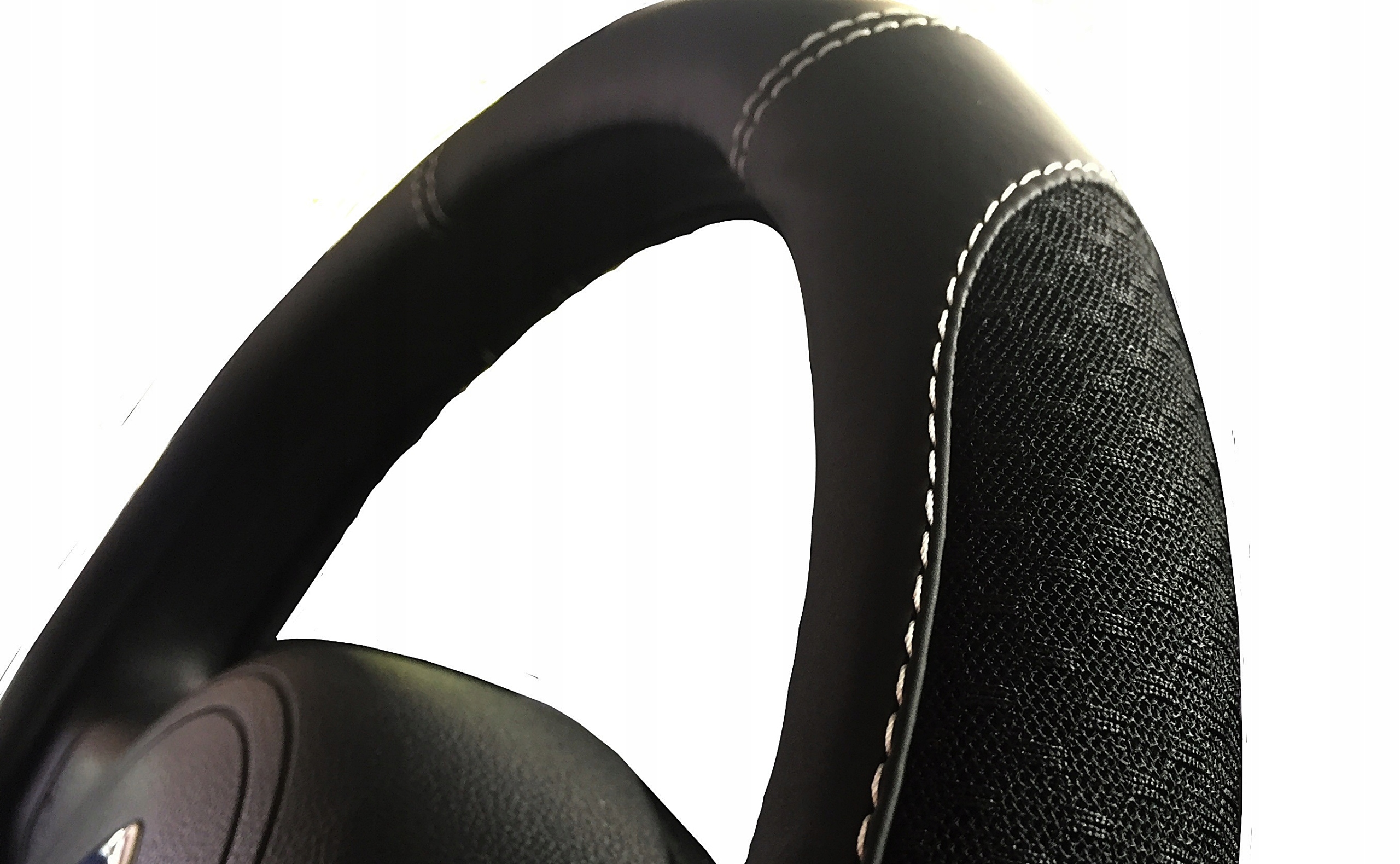 Pokrowiec na kierownice nakładka skóra materiał Antypoślizgowa 37-39 cm Mat