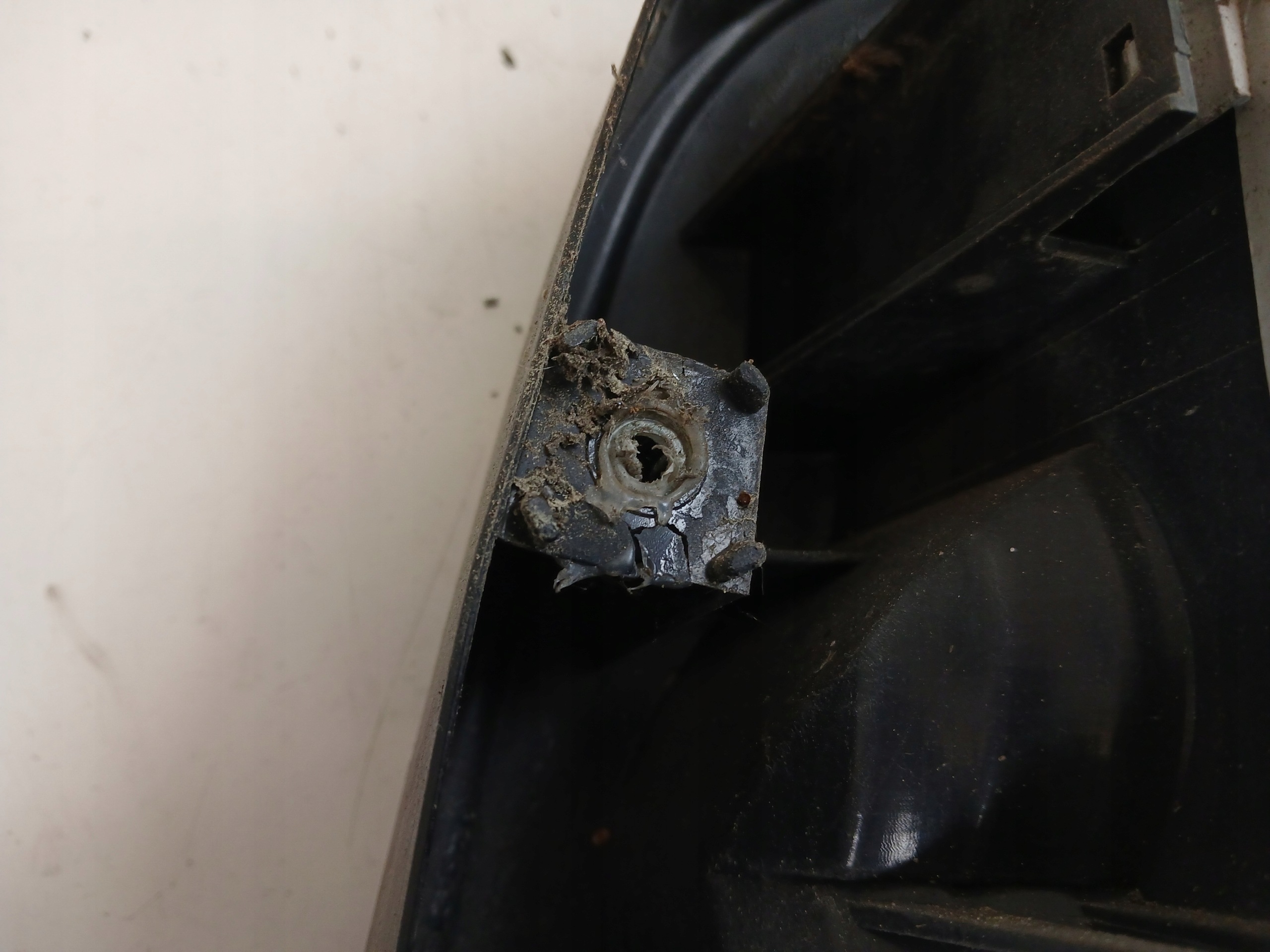 VW POLO 9N light left rear part