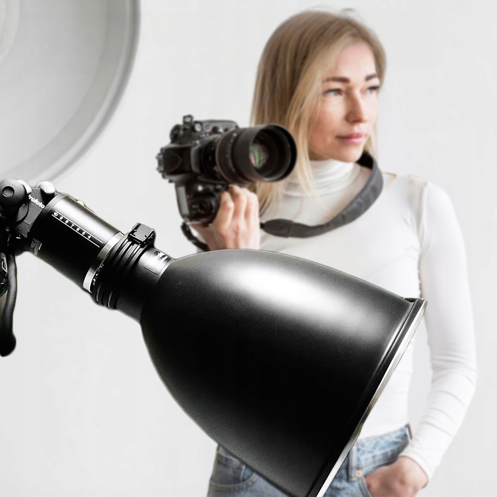 11.6PALCOVÝ Reflektor Typu Telezoom S Plástvem 60° A Difuzorem
