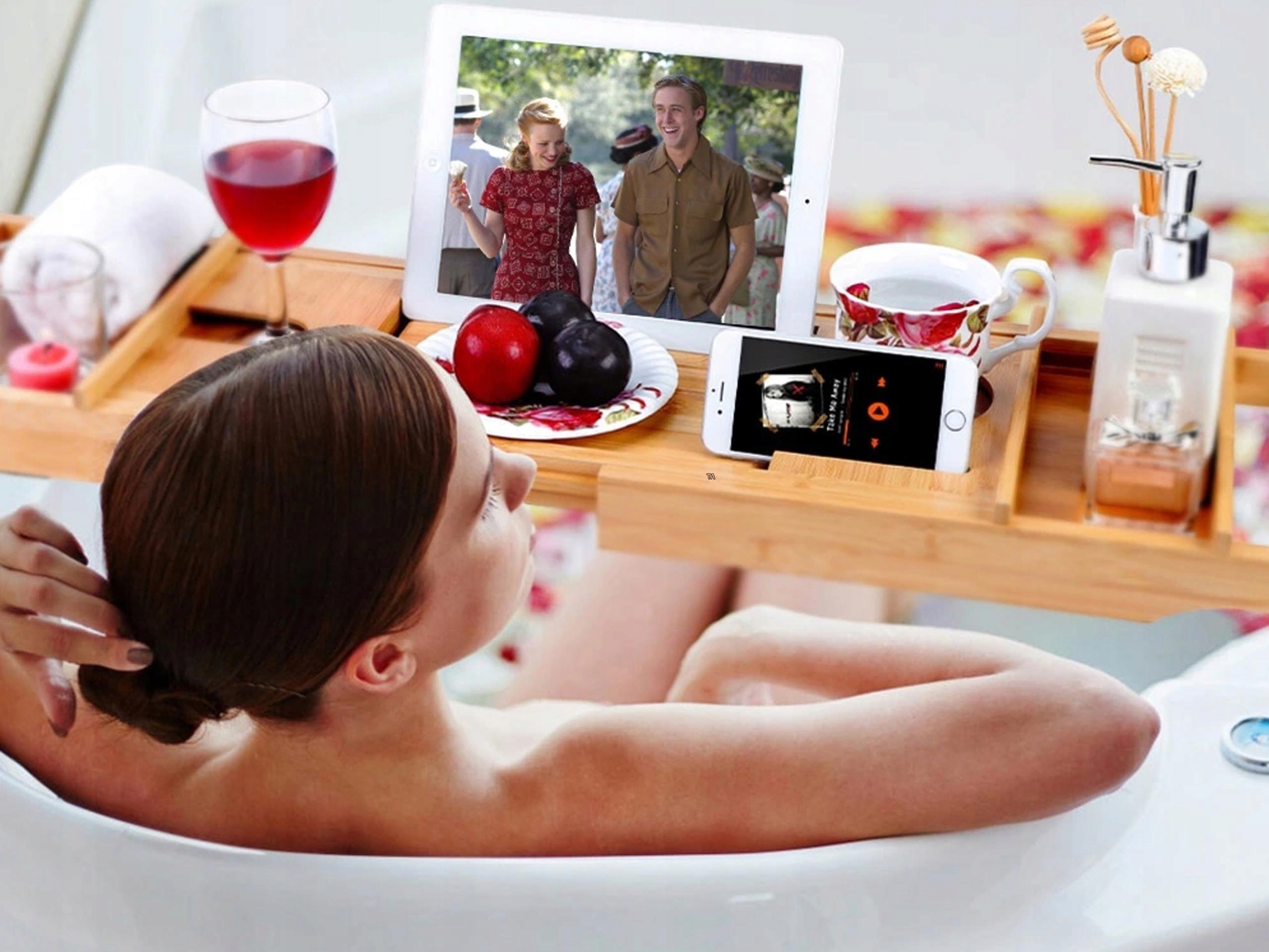 BAMBUSOVÁ VAŇOVÁ POLICA NASTAVITEĽNÁ ECO PREKRYTIE Iso Trade Brand