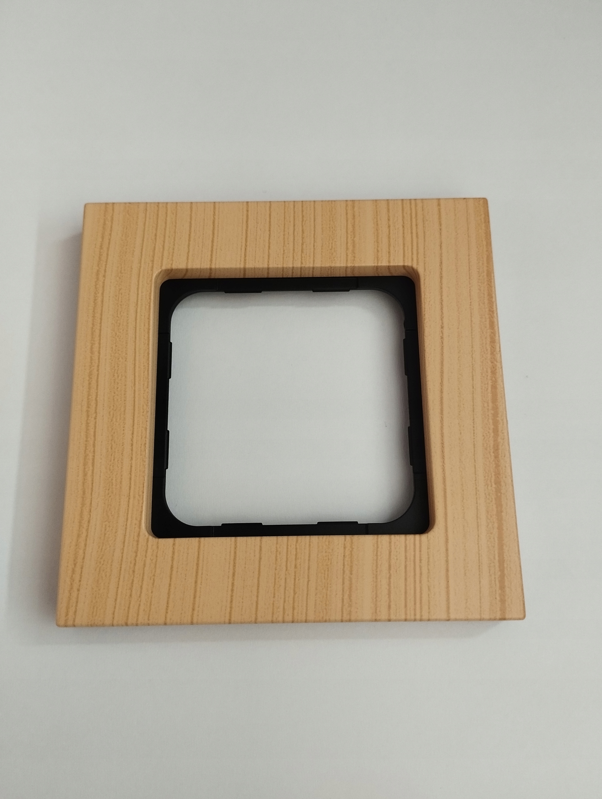 Rámeček Pro Smoove Somfy Light Bamboo Světlý Bambusový Poslední Kusy