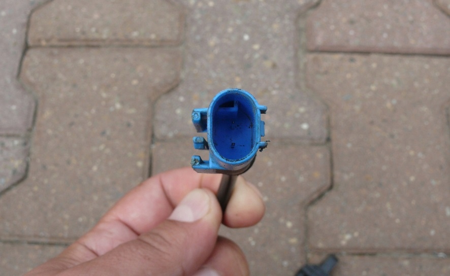 sensor ZUZYCIA KLOCKOW front MERCEDES SPRINTER II 2 W906 VW CRAFTER and