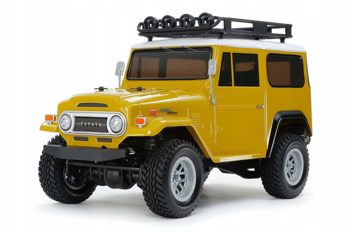 Žlutá lakovaná karoserie Toyota Land Cruiser CC-02 Tamiya 47490