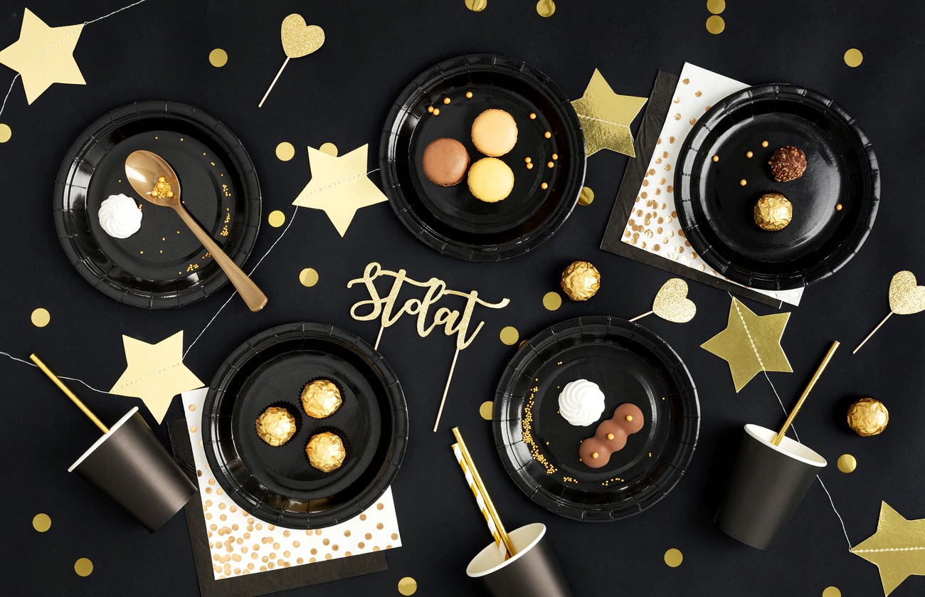 ZESTAW TALERZYKI KUBECZKI CZARNE-7919 Liczba sztuk w zestawie 6 szt.