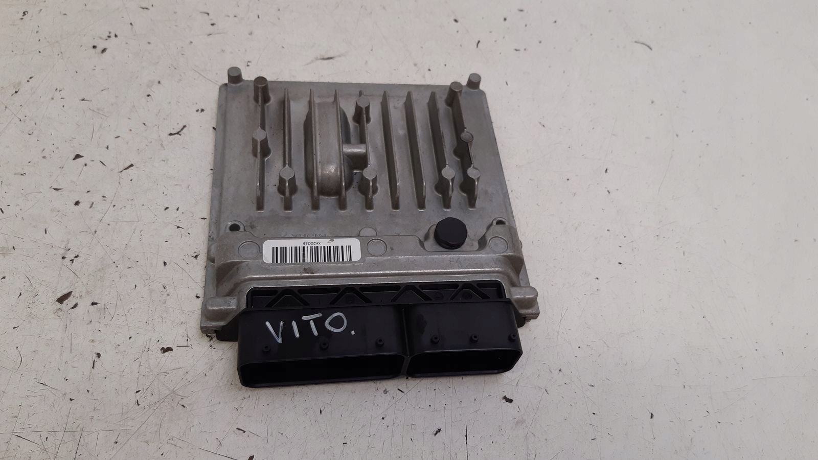 control unit computer of the engine Mercedes Vito W639 LIFT LONG 2,2 CDI