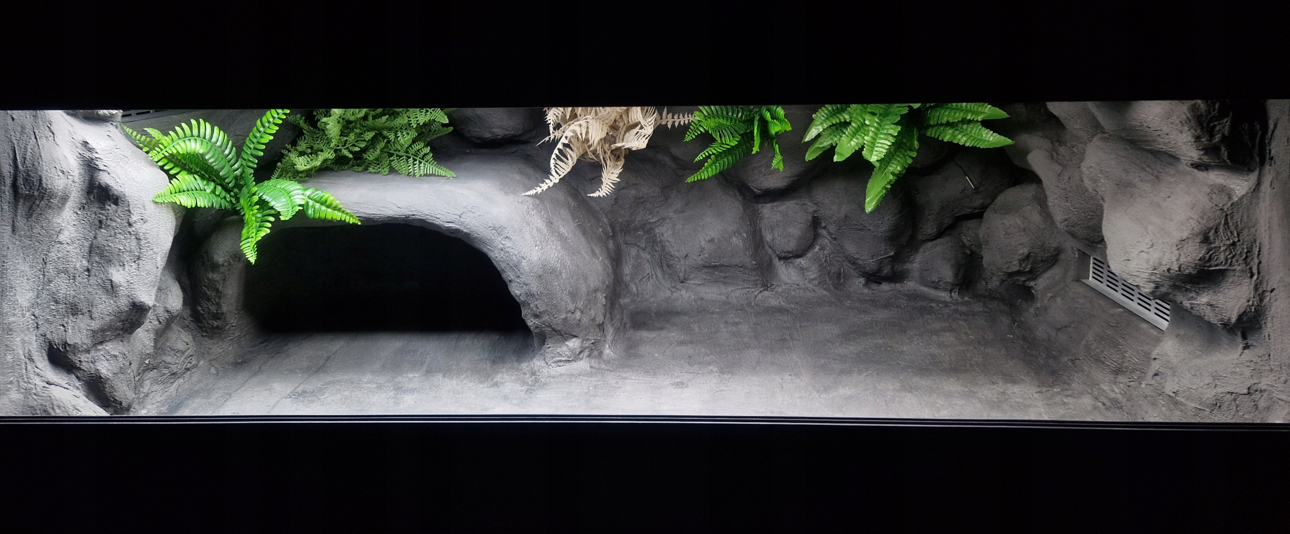 Terárium Na Objednávku Pro Stepní Suchozemskou Želvu 100x40x40