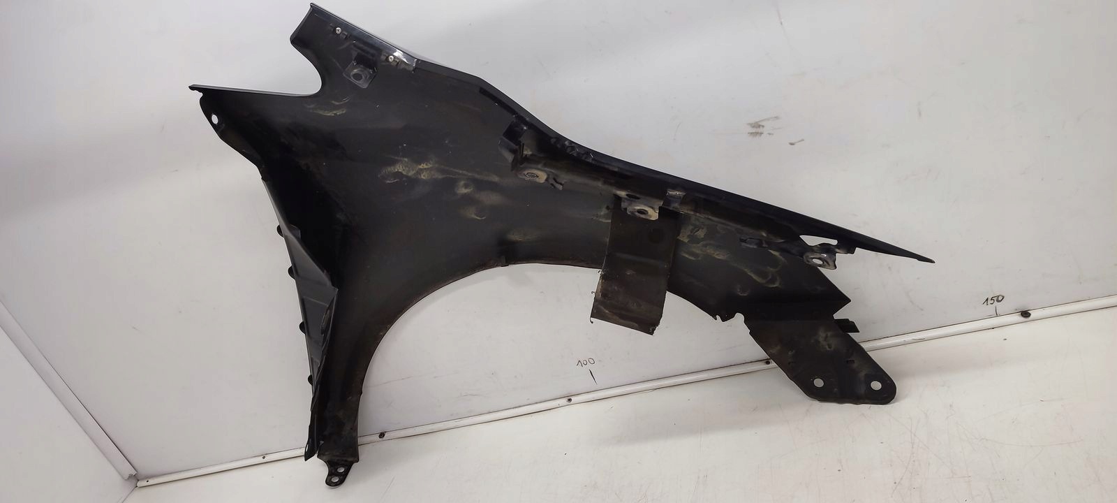 fender left front front VW Golf VI plus LC9X