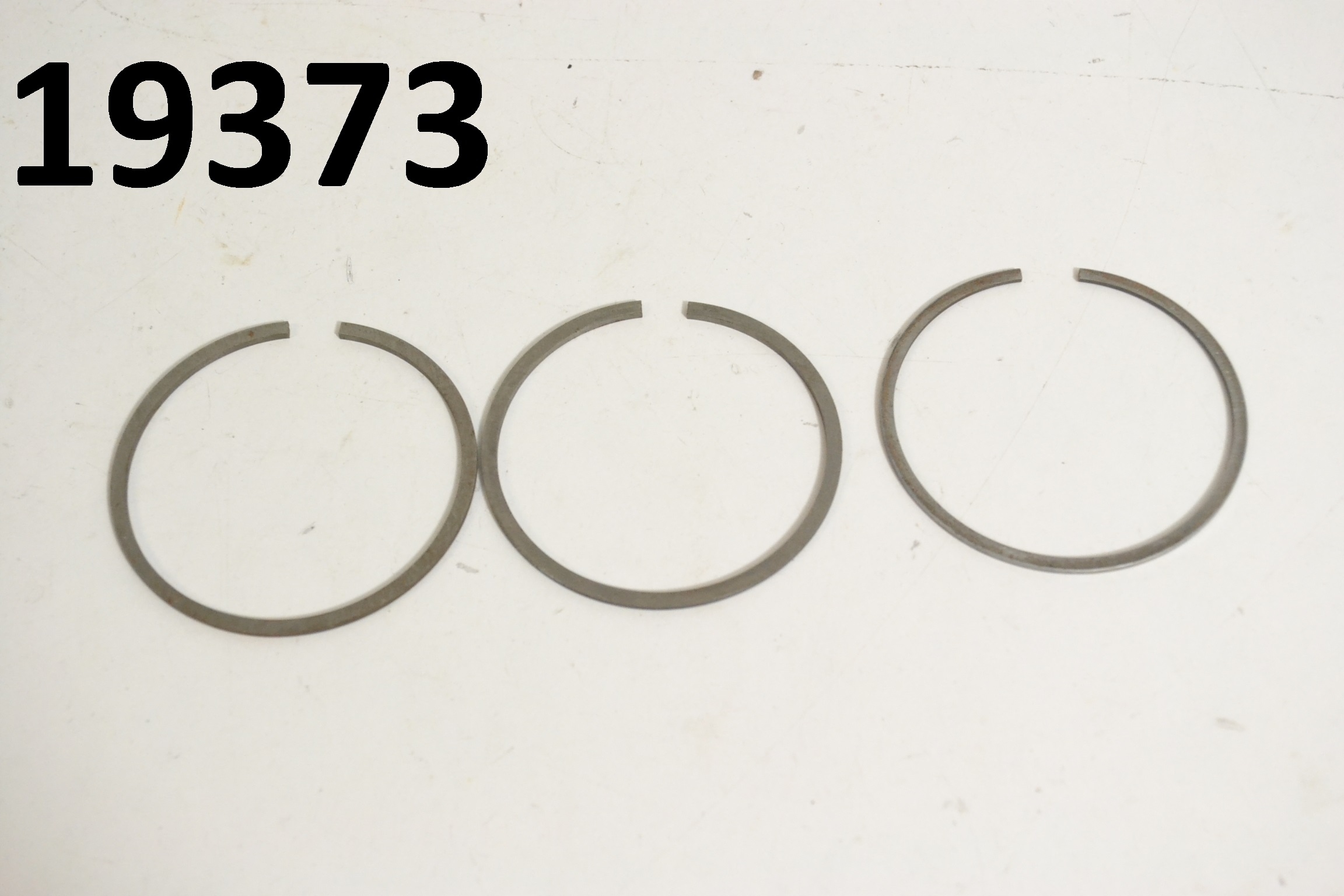 11251256472 - поршневые кольца BMW R50/5 68 мм