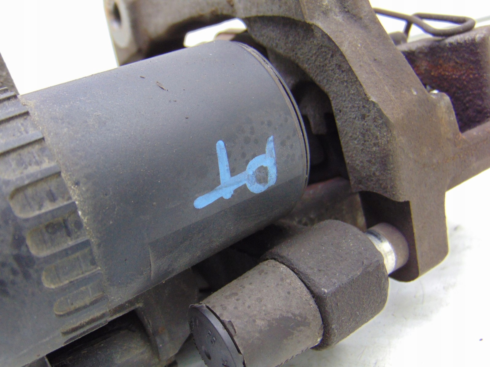 caliper right rear part RANGE ROVER EVOQUE L538 LIFT 2.0D