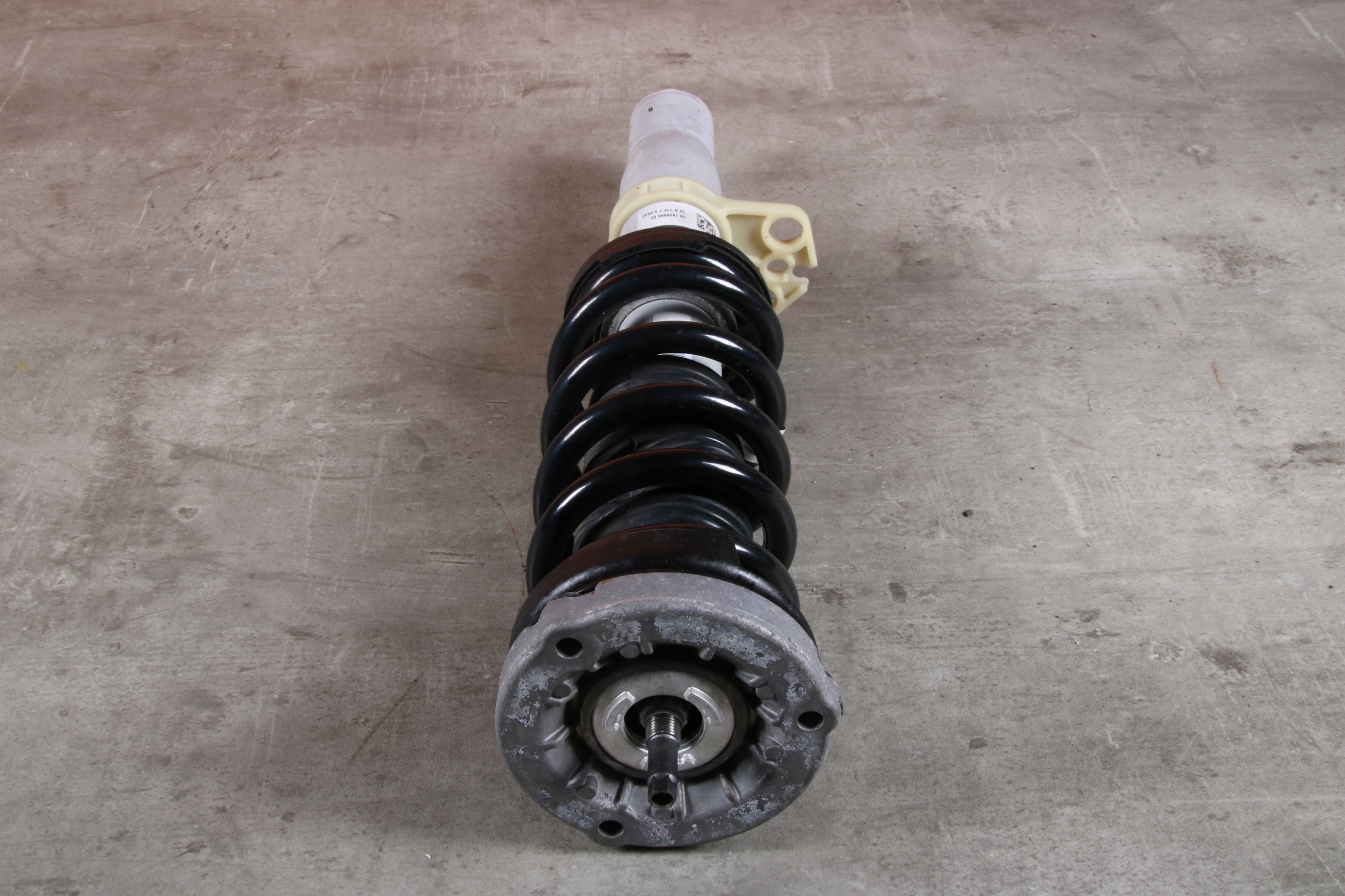 BMW M8 F91 F92 shock absorber right front right front EDC 7856896