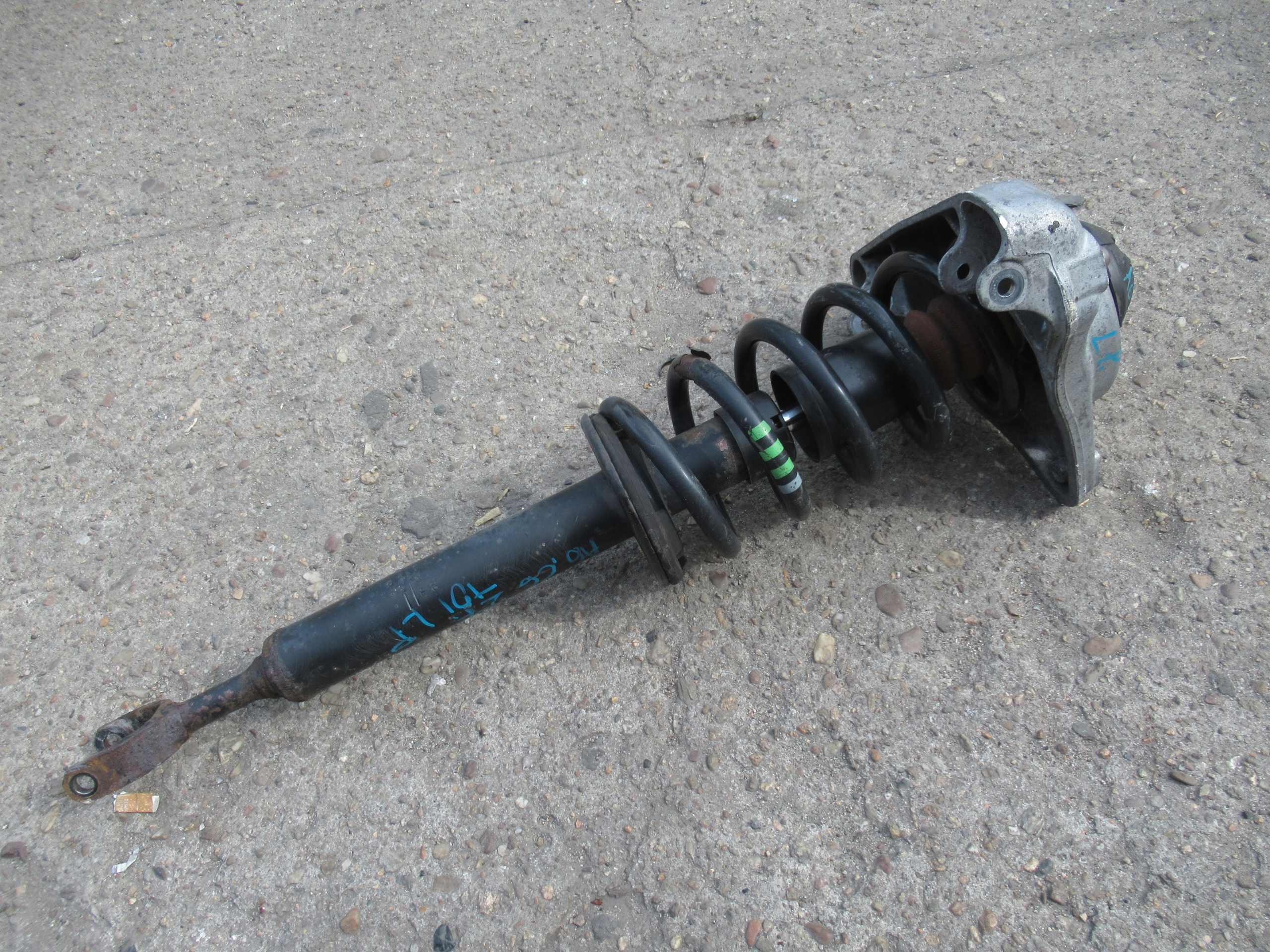 AUDI A6 C6 2.7 TDI McPherson right front