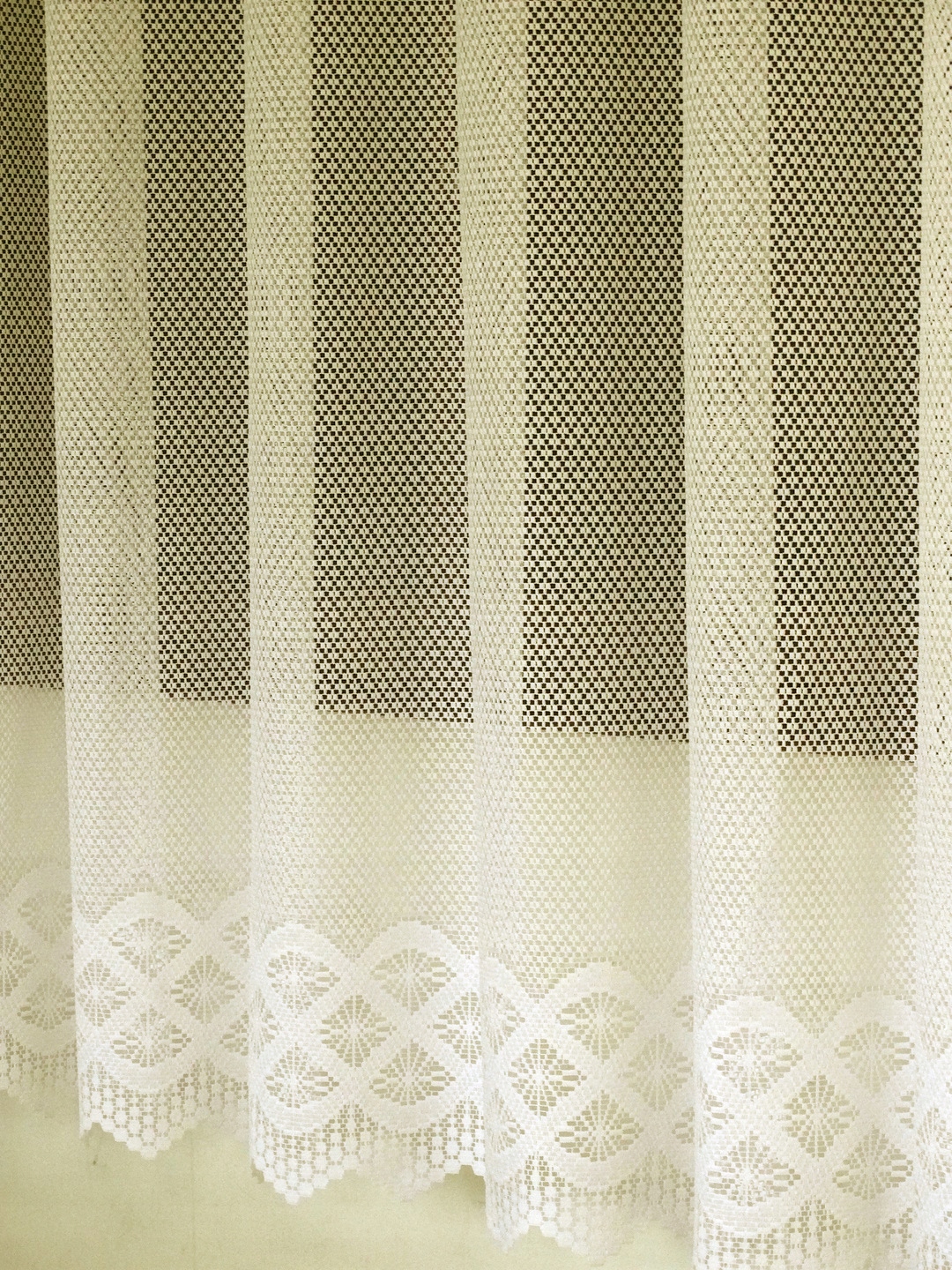 Mg Záclona žakár Hrubý 2001 Krém 600x180 hotová Bt