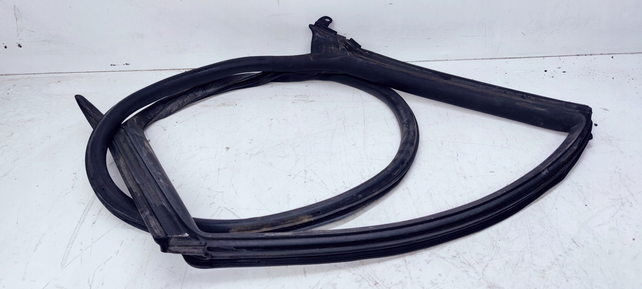 Dichtsatz Tür links heck AUDI A5 8T 8T8833707