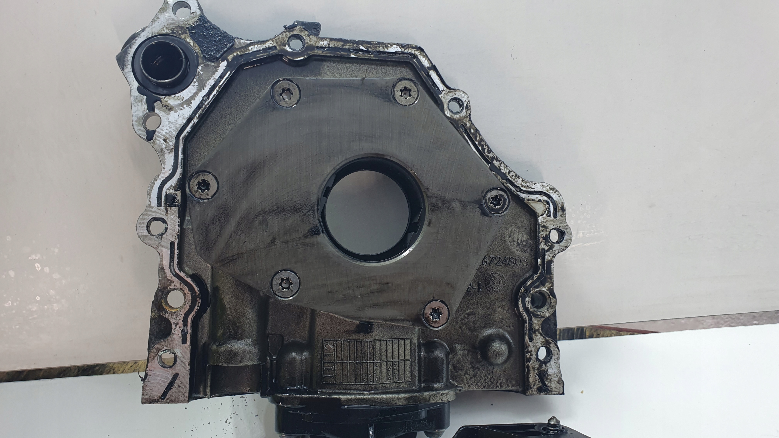 Ford Focus MK3 III 1.6 TDCI T3DB Ölpumpe