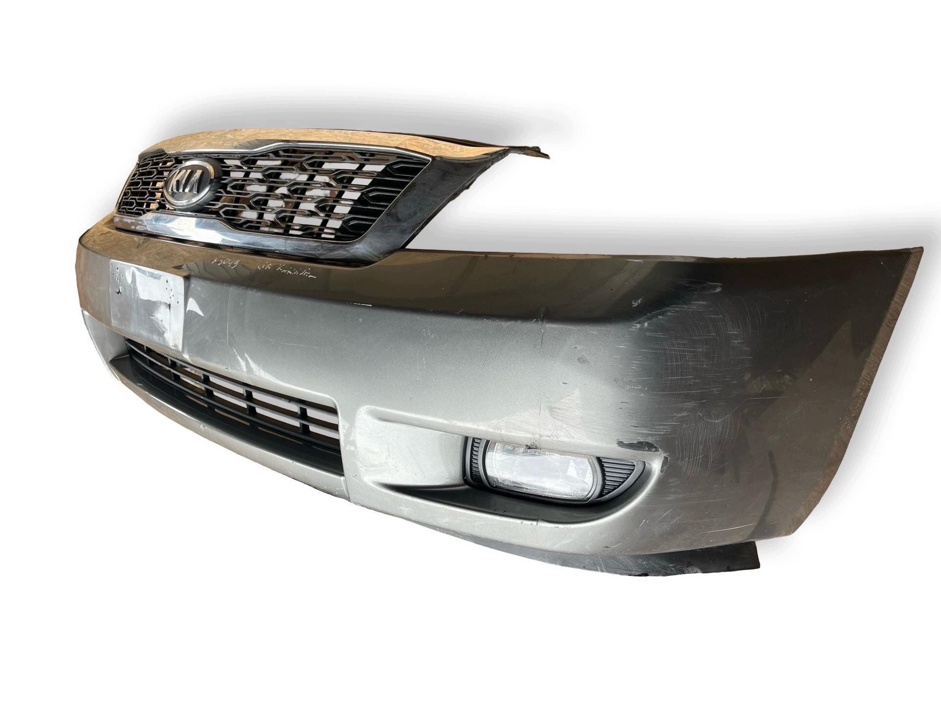 bumper front Kia Carnival 2 2010 865104D500