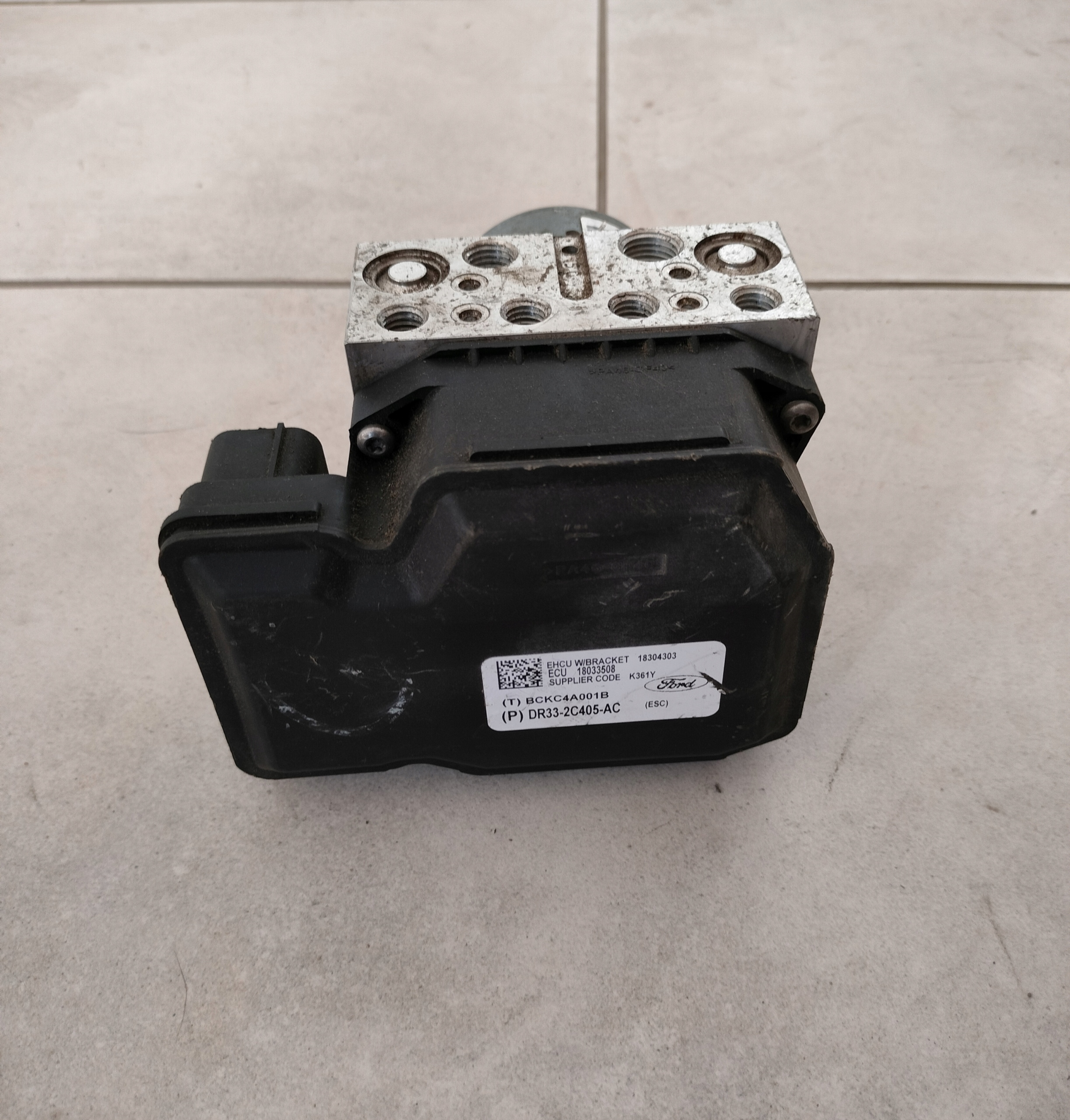 DR33-2C405-AC - 2013 2014 FORD MUSTANG КОНТРОЛЕР НАСОСА ABS
