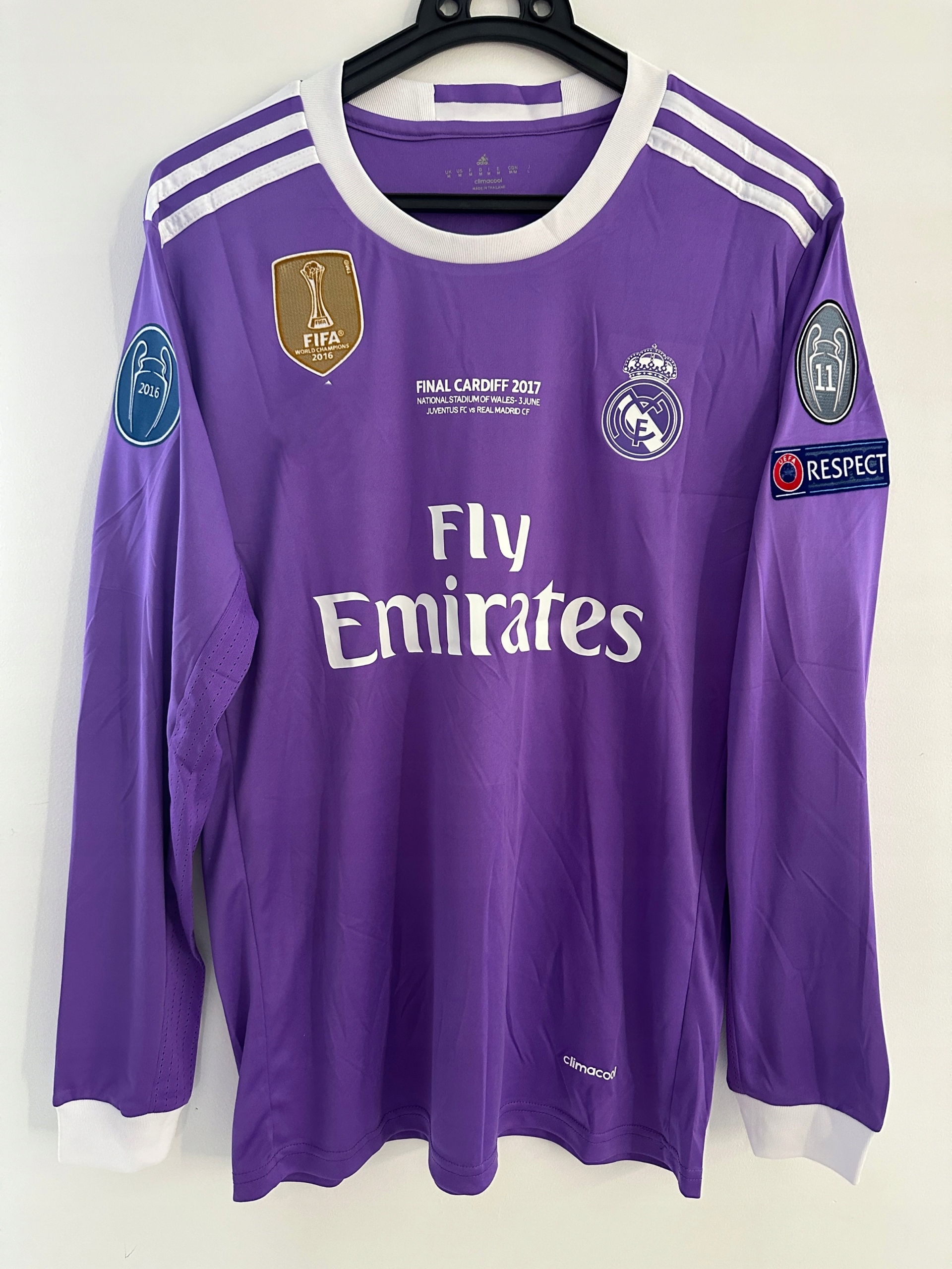 Koszulka Real Madryt 2016/17 Retro Dł. rękaw L