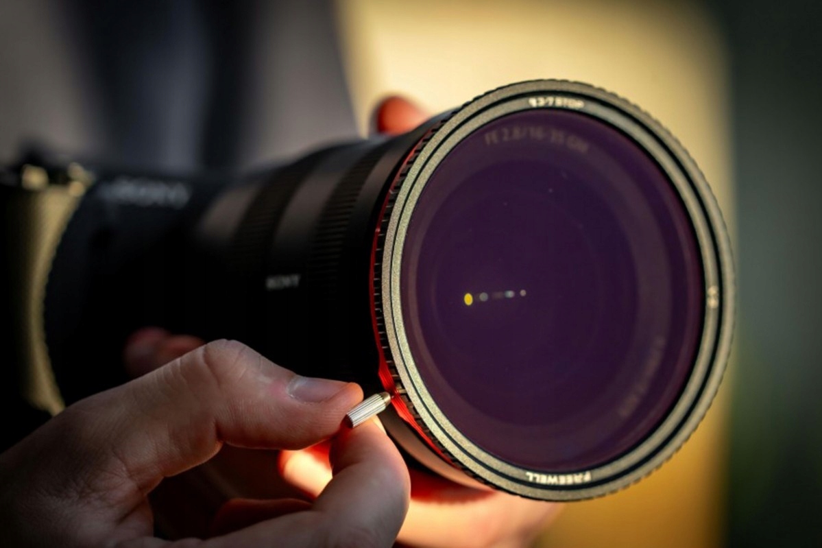 Filtr hybrydowy VND/CPL Freewell 82 mm V2 Magnetic 3-7 Stops L839 Marka Freewell