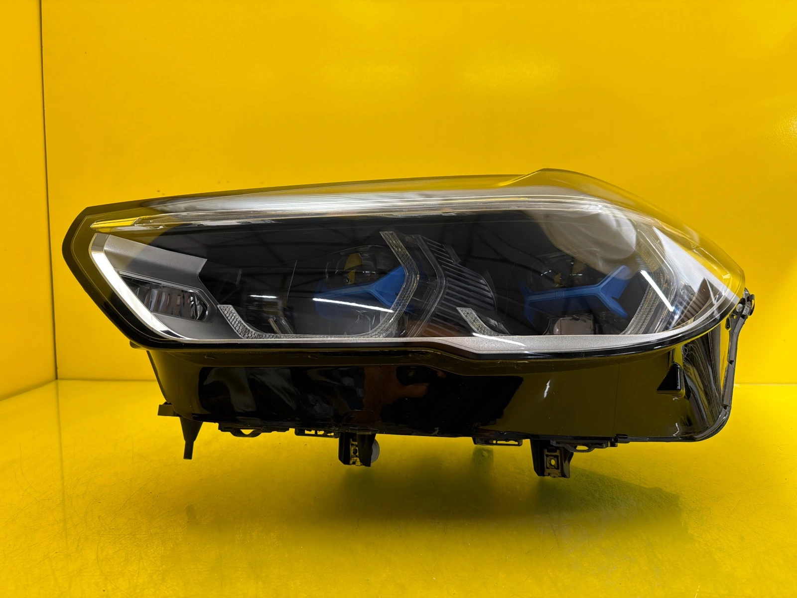 light left BMW X5 G05 X6 G06 Laser 9481789-09
