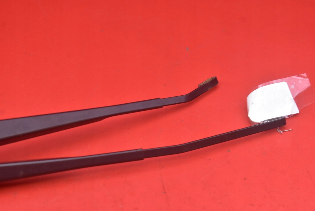 wiper arm front EU CHEVROLET HHR 1 and 05-11