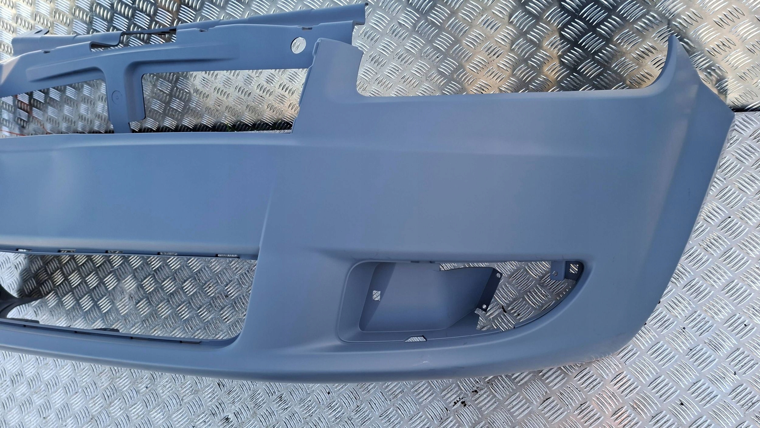 bumper front 735389538 FIAT LINEA 2007