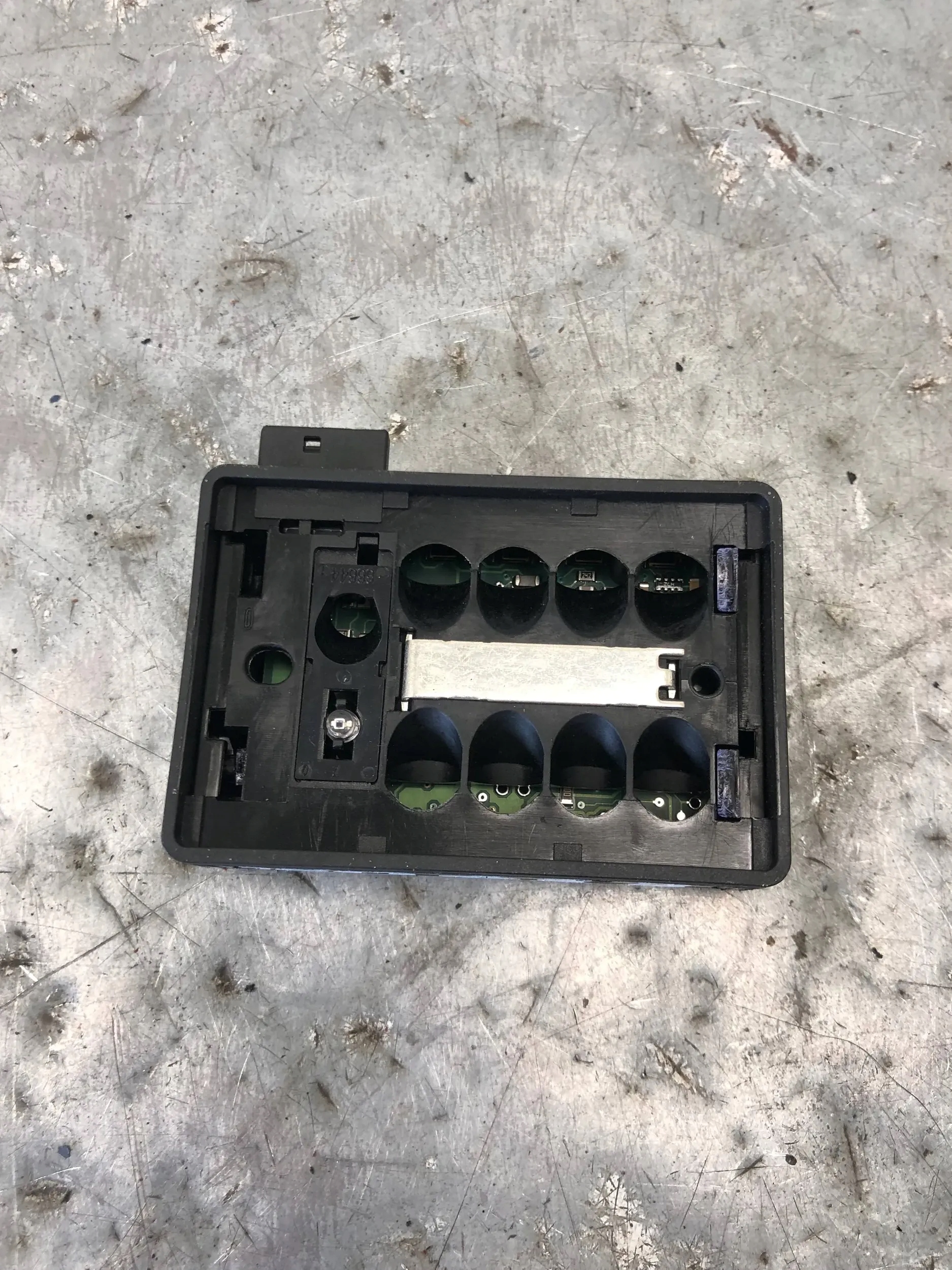 snímač SENSOR dažďový BMW E87 9124112