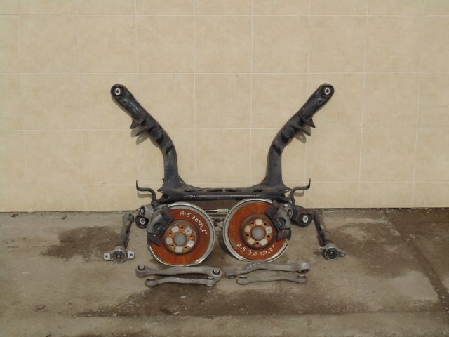 ZWROTNICA TYLNA LEWA PRAWA AUDI A5 8T0 3.0 TDI 08R