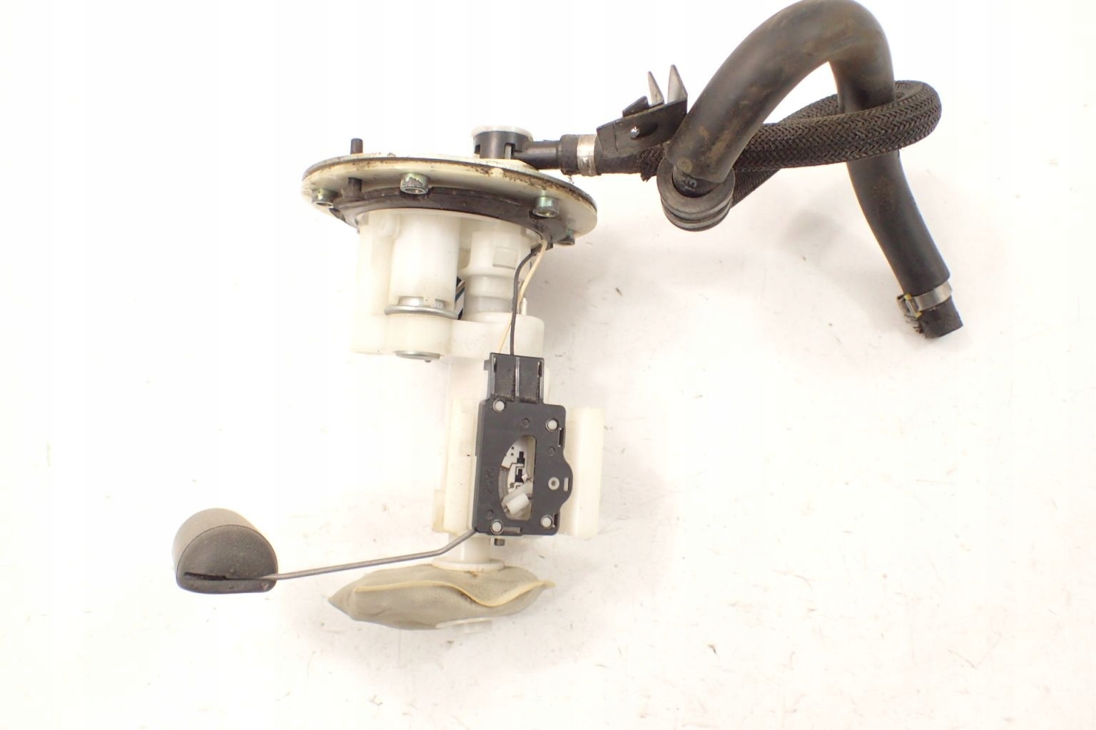 138164-1111 - Yamaha Cygnus X 125 Flame топливный насос