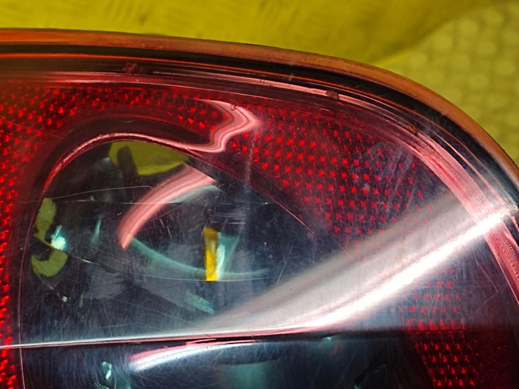 PEUGEOT 407 light right rear part 9687123980