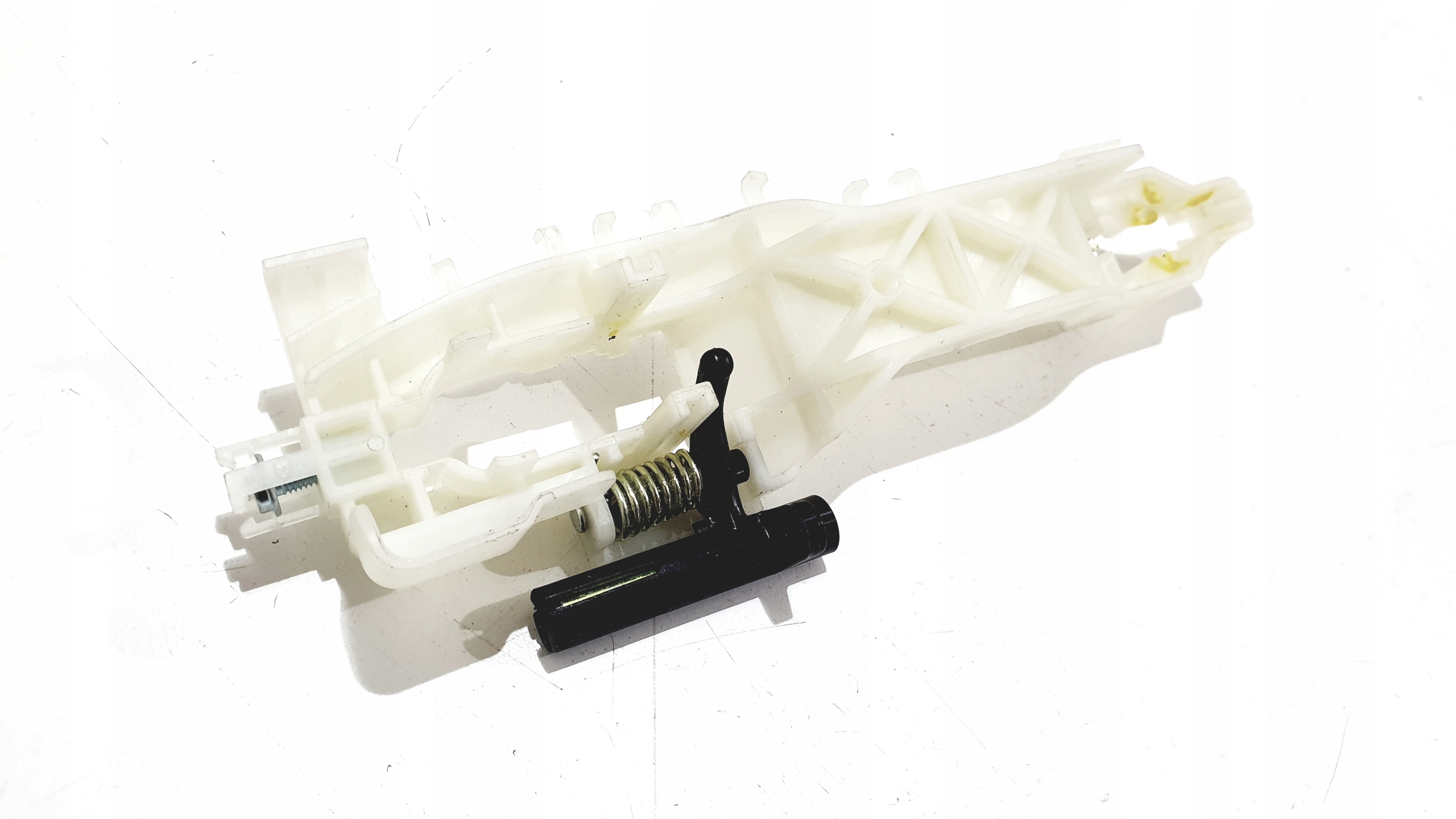 KLAMKA DRZWI PODSTAWA CHEVROLET SPARK IV 42474212