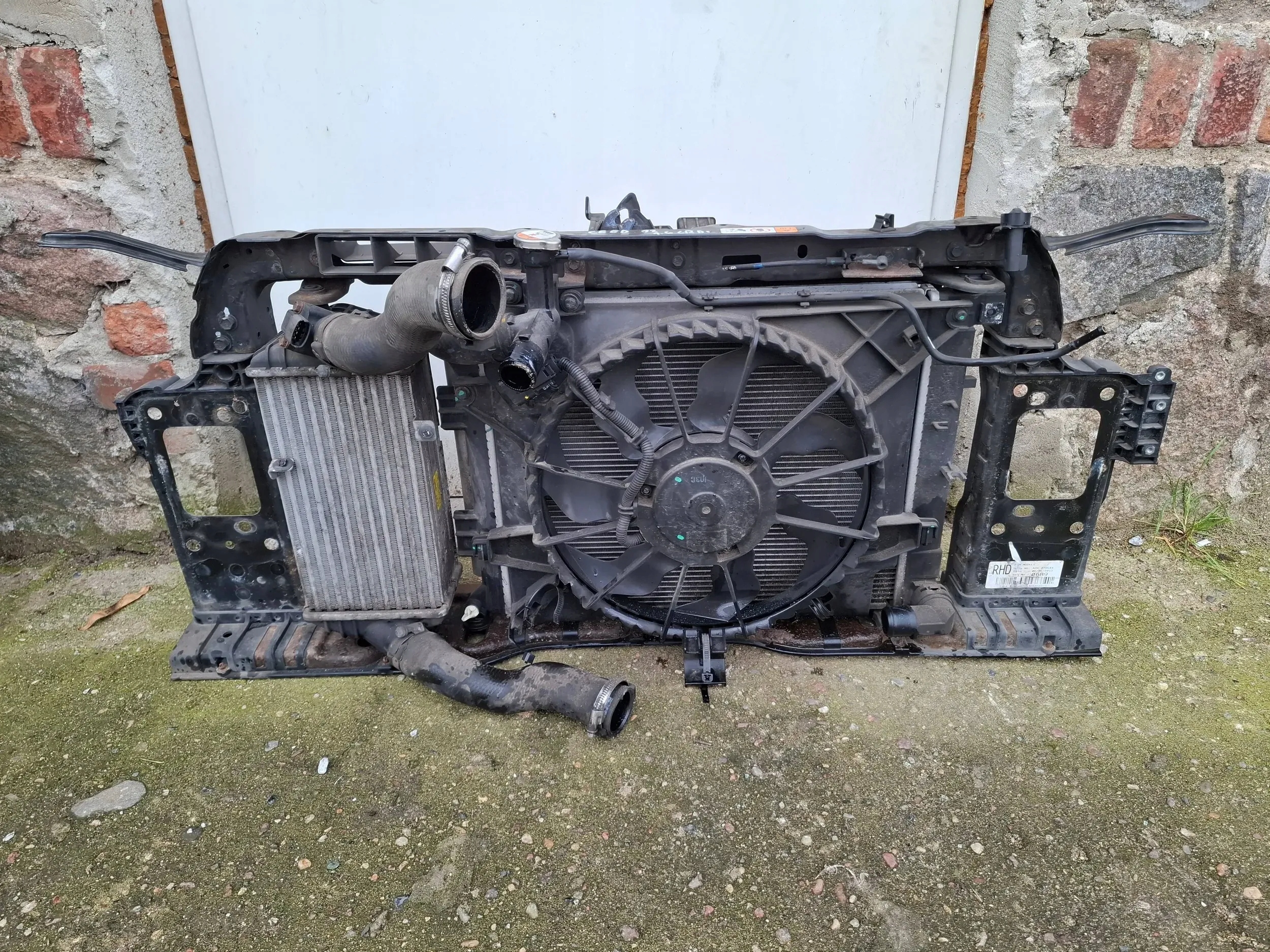 KIA Ceed 12-17R 1.6 CRDI PAS PRZÓD Z CHŁODNICAMI KOMPLET