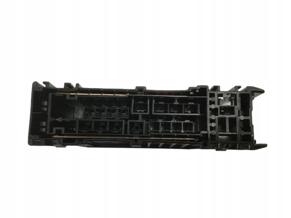 Podstawa mocowania bezpieczników Nissan oryginał