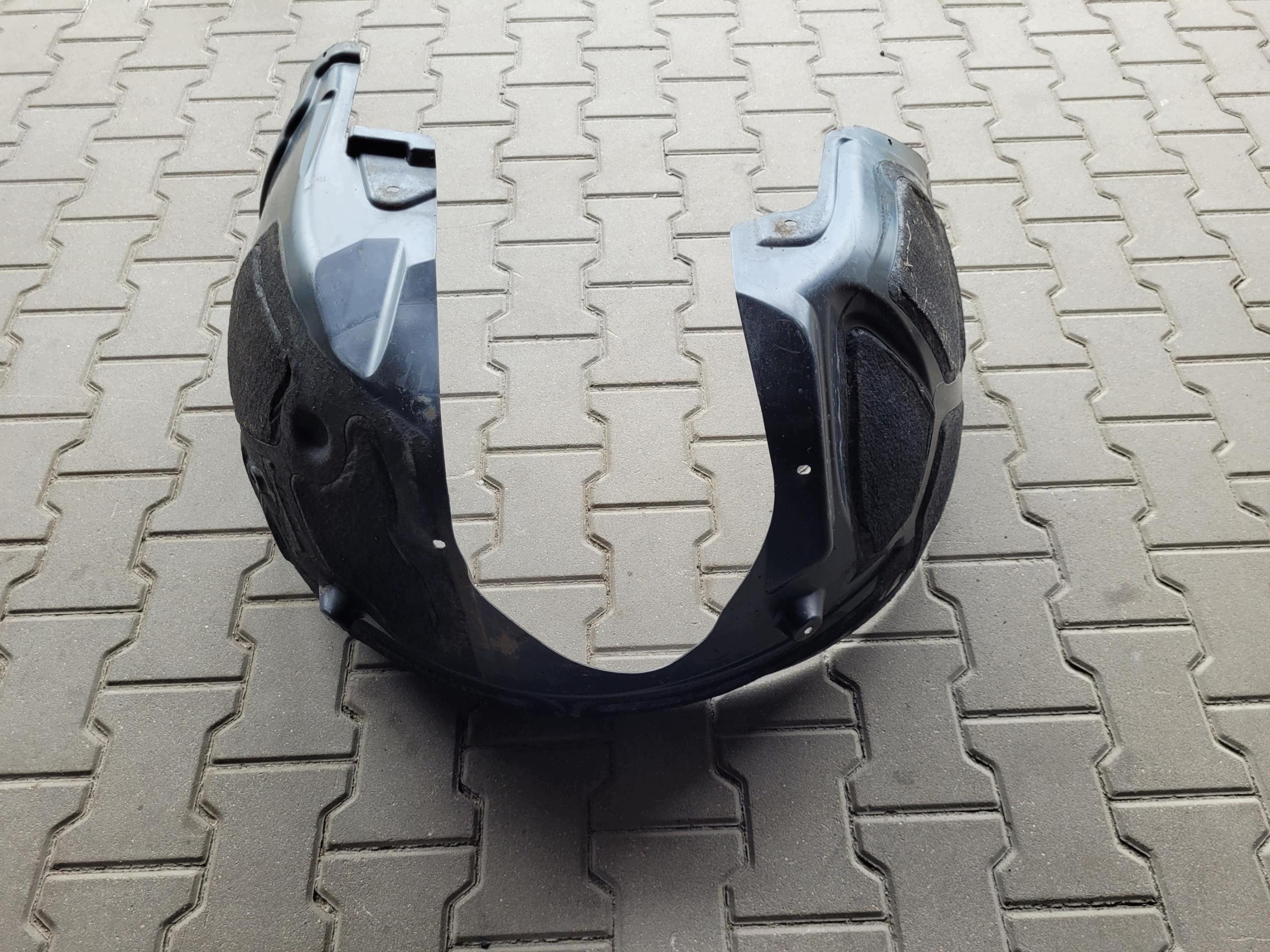 mudguard front right front right 68084289AE CHRYSLER 300C II LANCIA THEMA