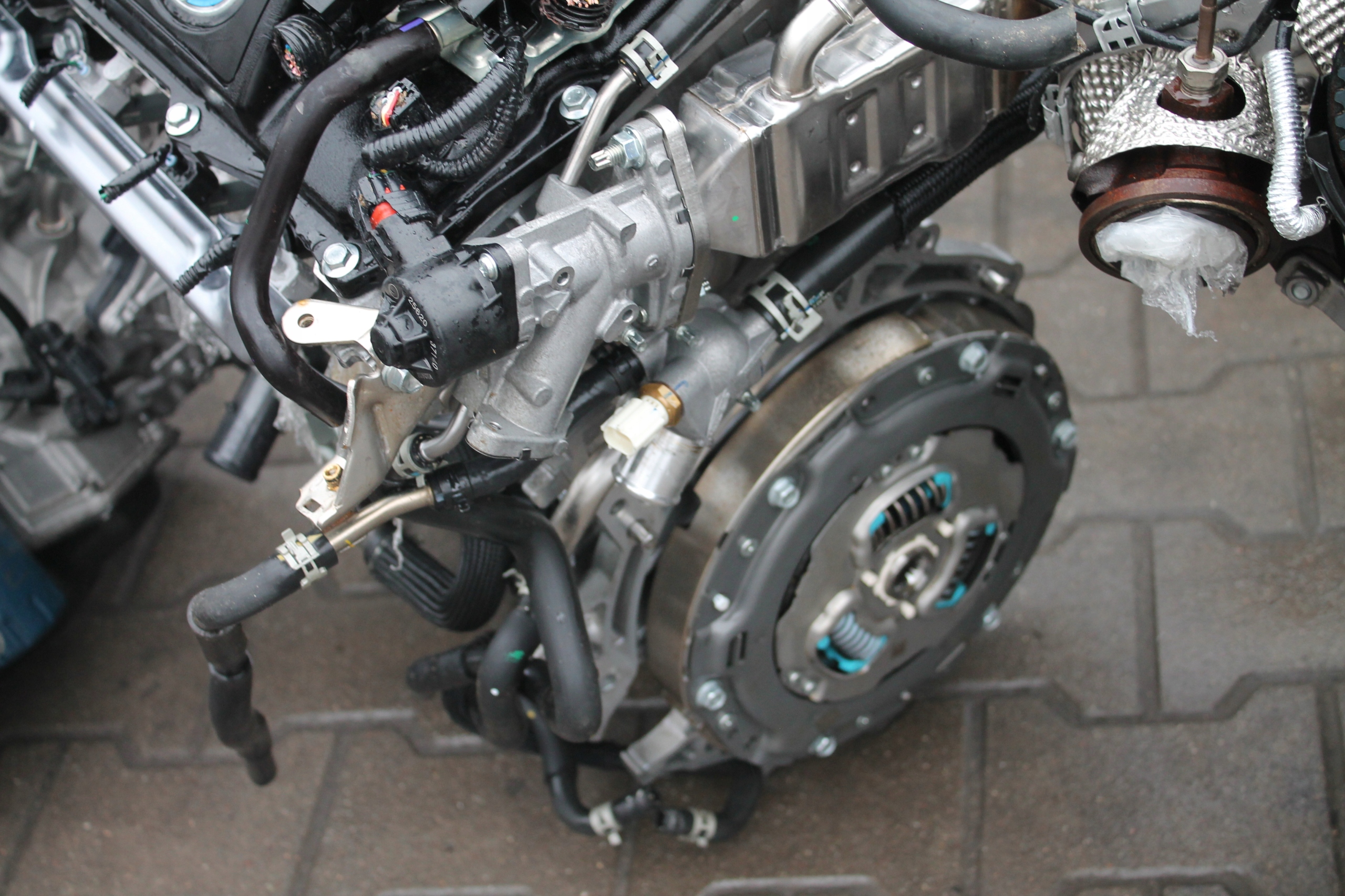 engine complete TOYOTA 2ZR 20TYSKM HYBRYDA