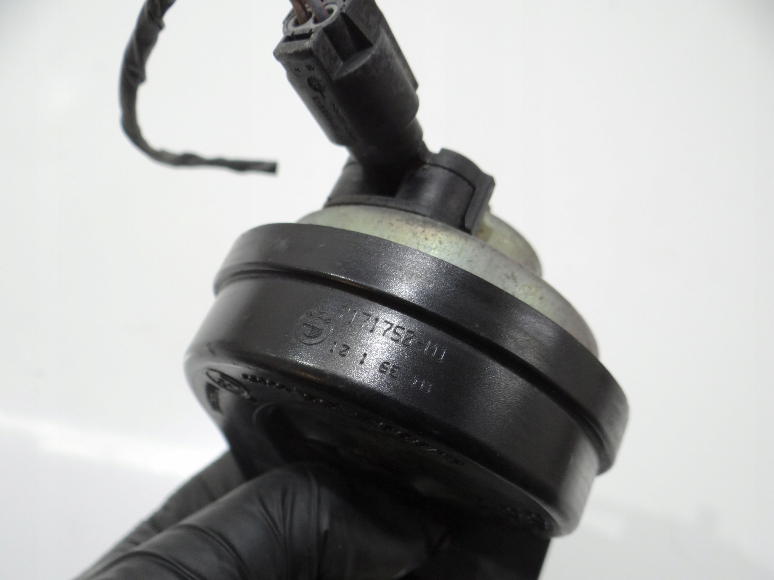 KLAKSON WYSOKOTONOWY levý BMW E87 7171750