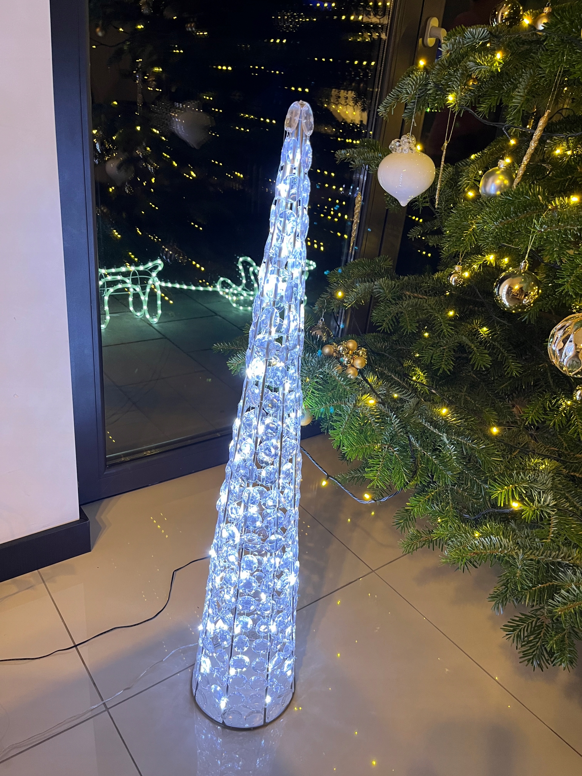 Stożek akrylowy Led kryształki 40 cm Marka GlamourHomeDesign