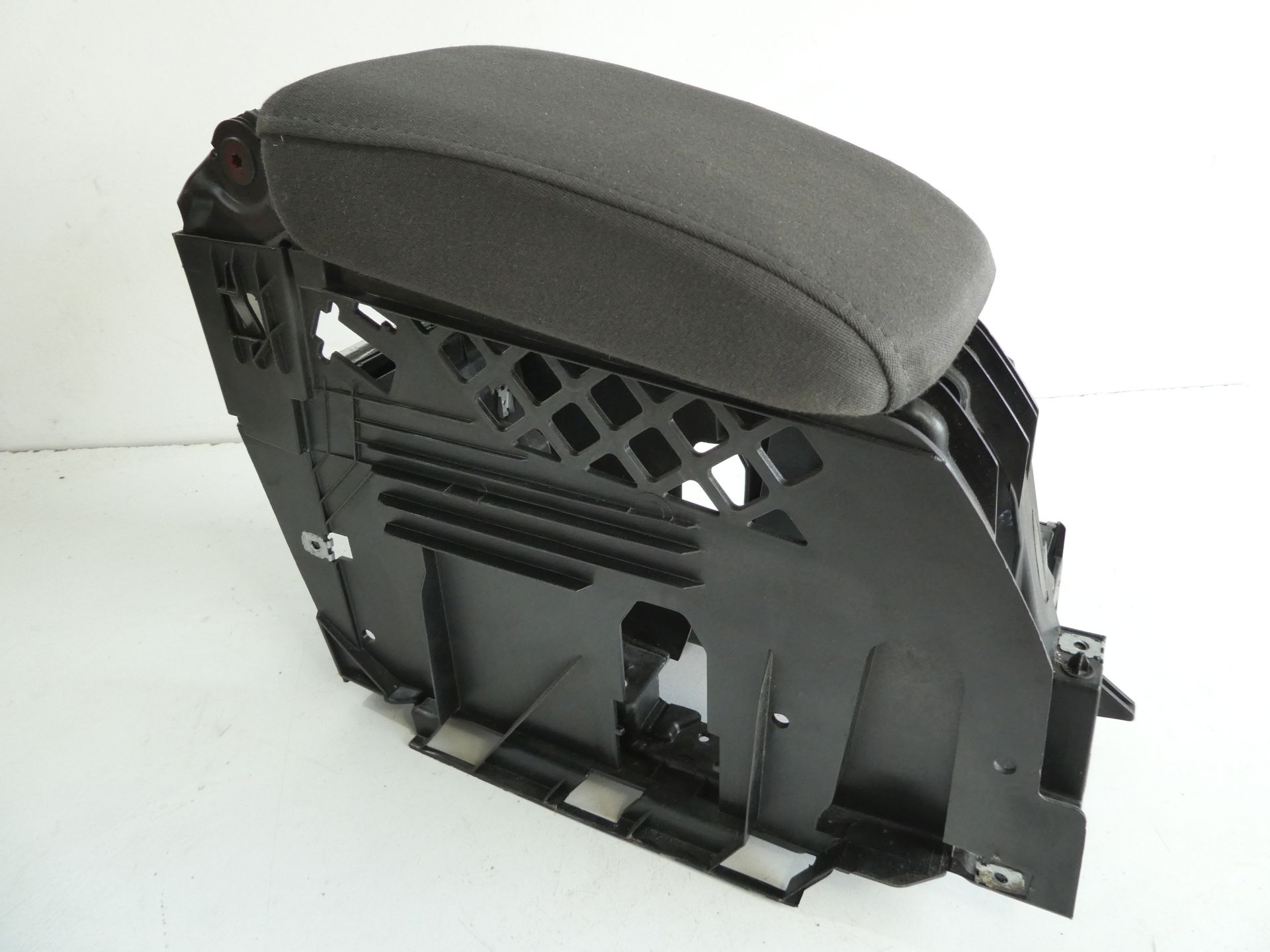 подлокотник vw Golf V JETTA III 1K5864251B