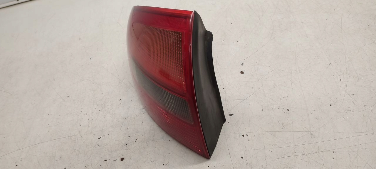 light rear part rear left Audi A6 C5 2,5 TDI sedan