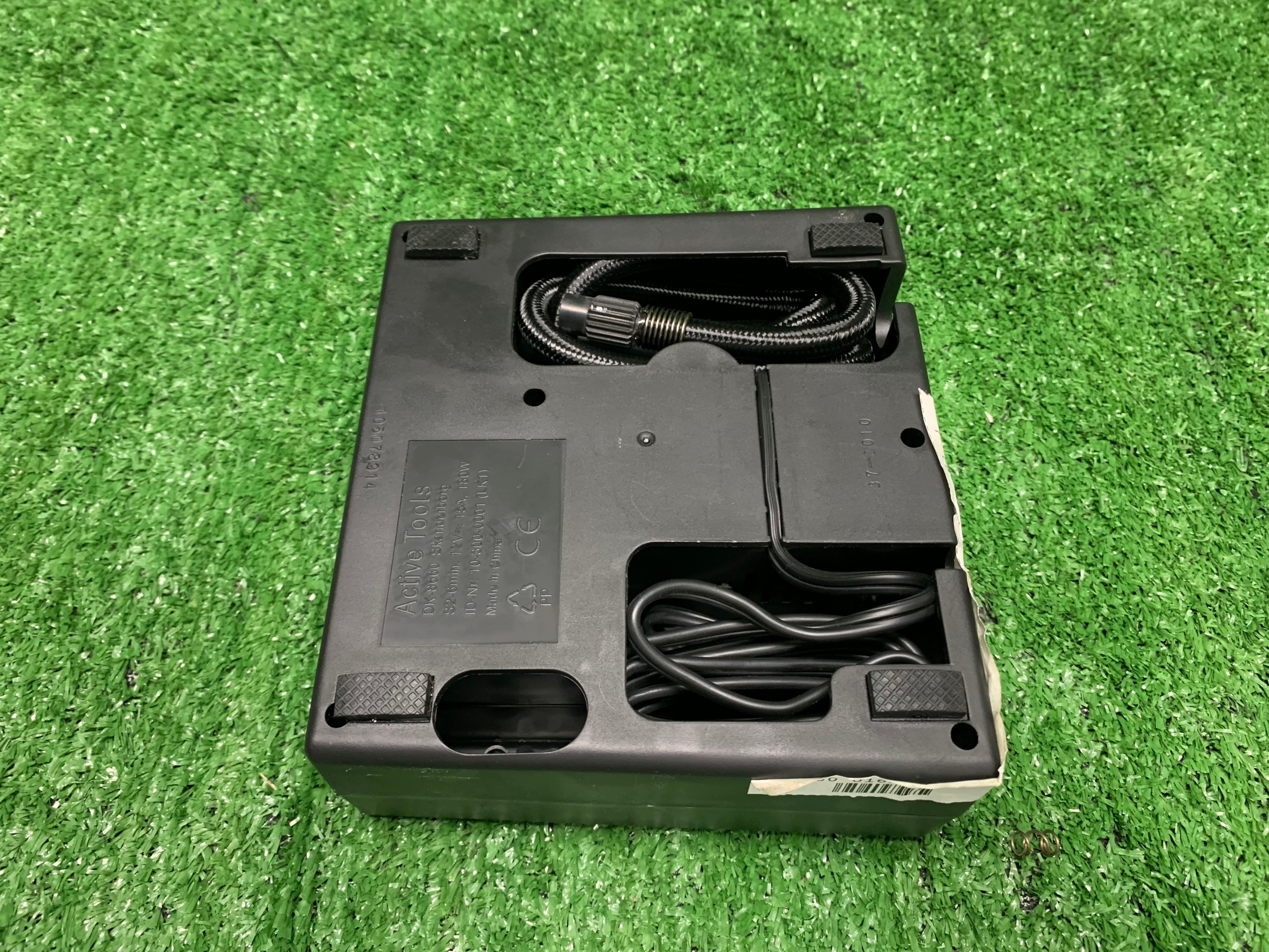 compressor; wheels MERCEDES W204 W212 LIFT A0005831202