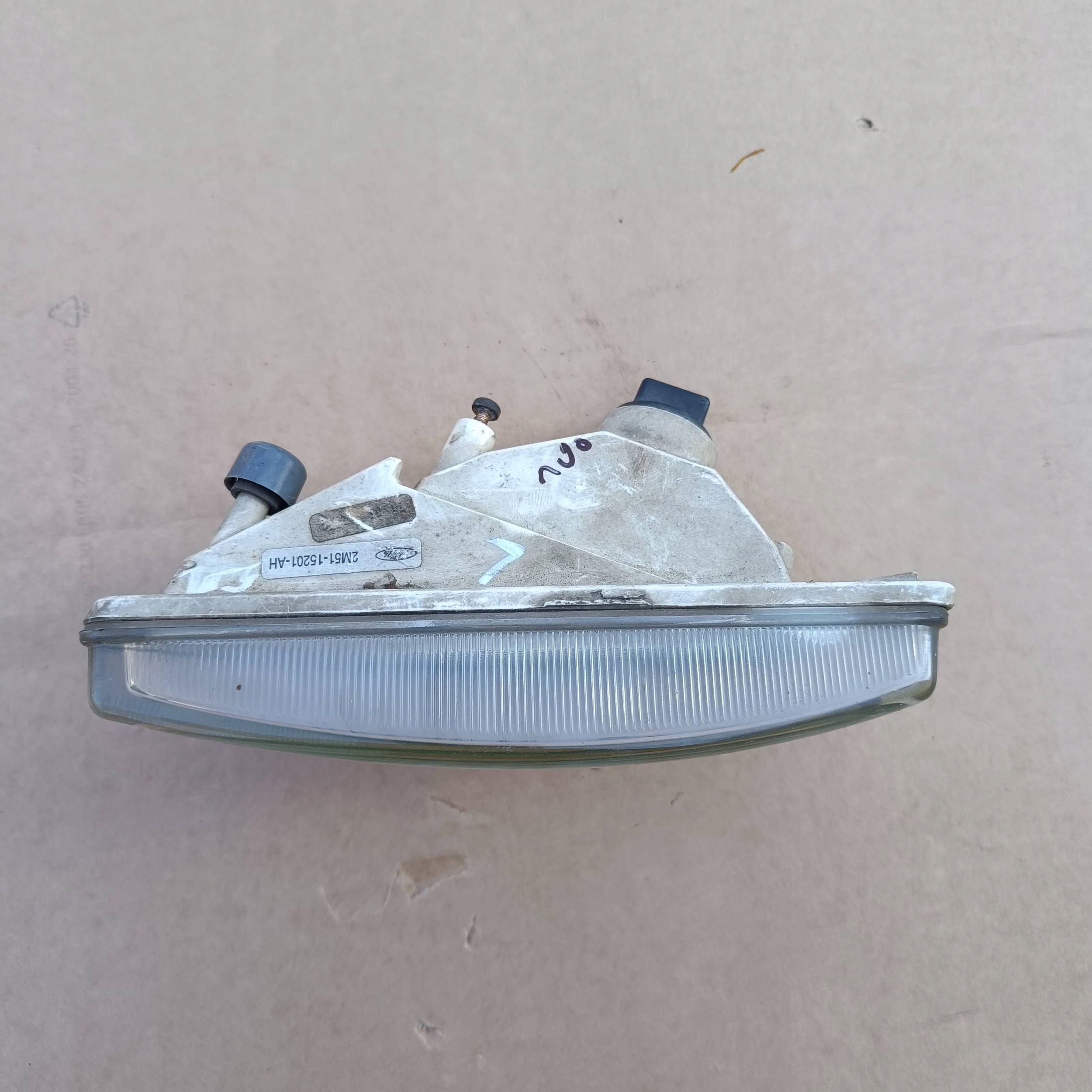FORD FOCUS MK1 LIFTBLAMPA fog lights left front