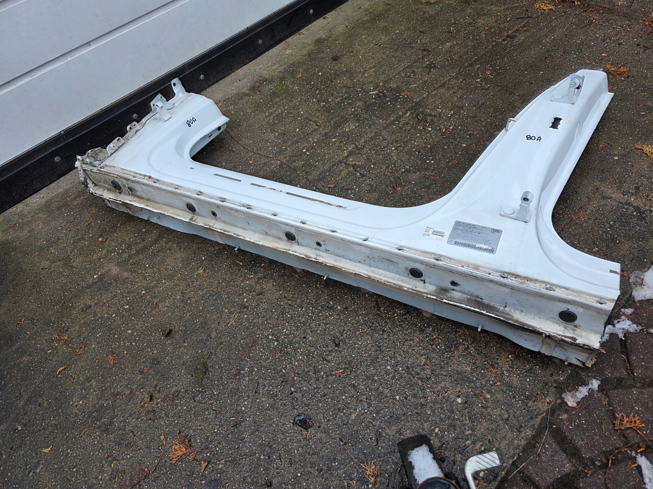 threshold left pillar A B AUDI Q5 80A FY II